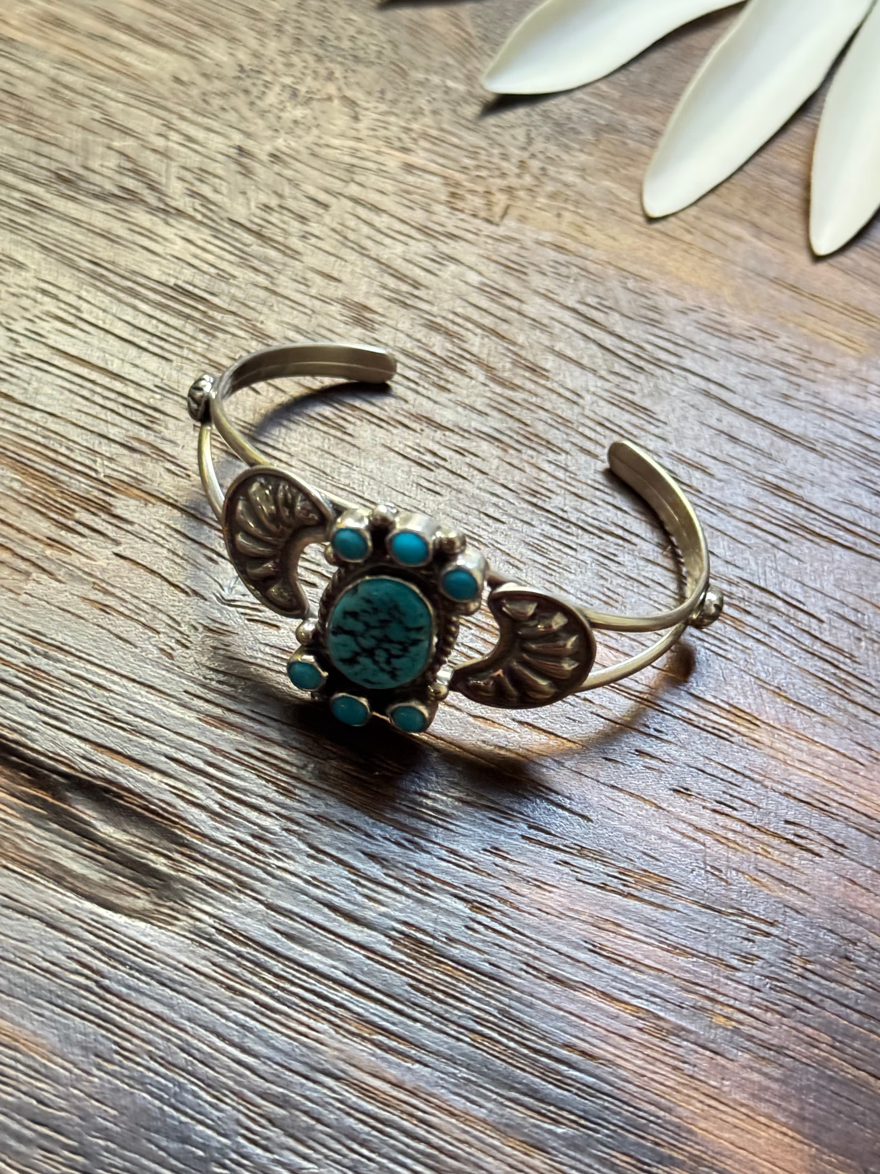 Navajo Made Kingman Turquoise & Sterling Silver Cuff Bracelet