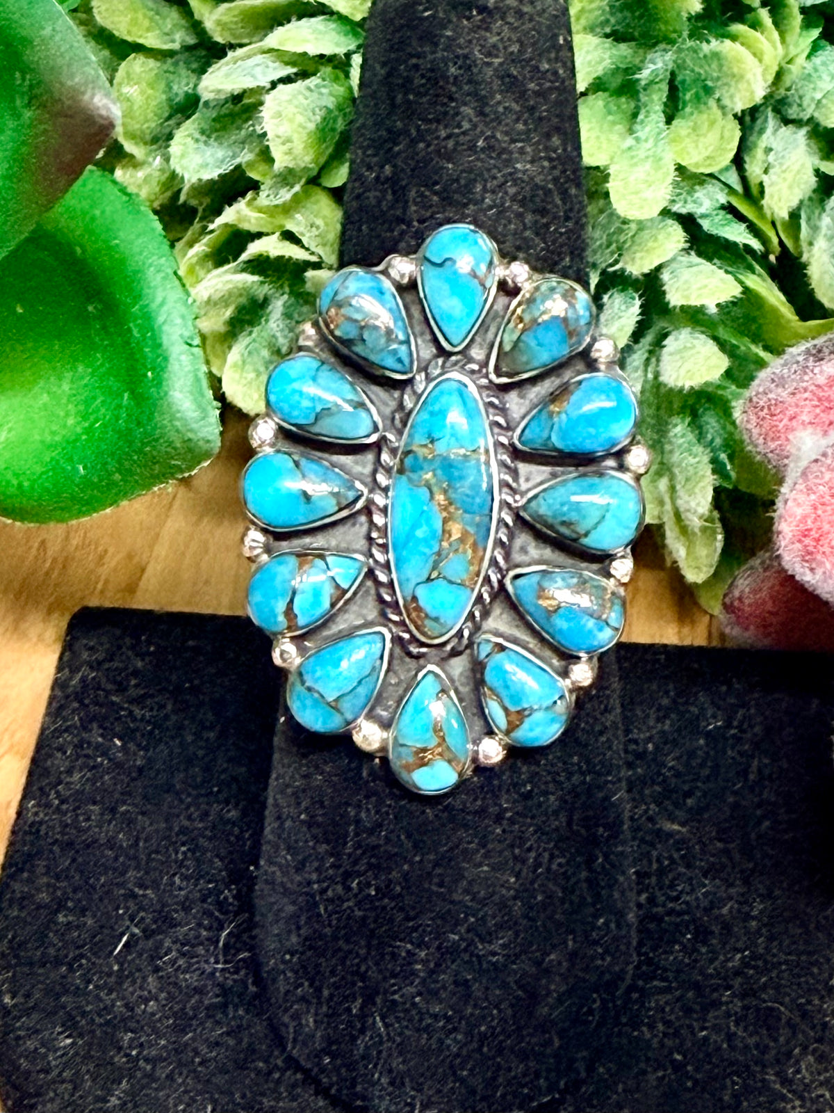 Southwest Handmade Turquoise Mohave & Sterling Silver Size 6.75