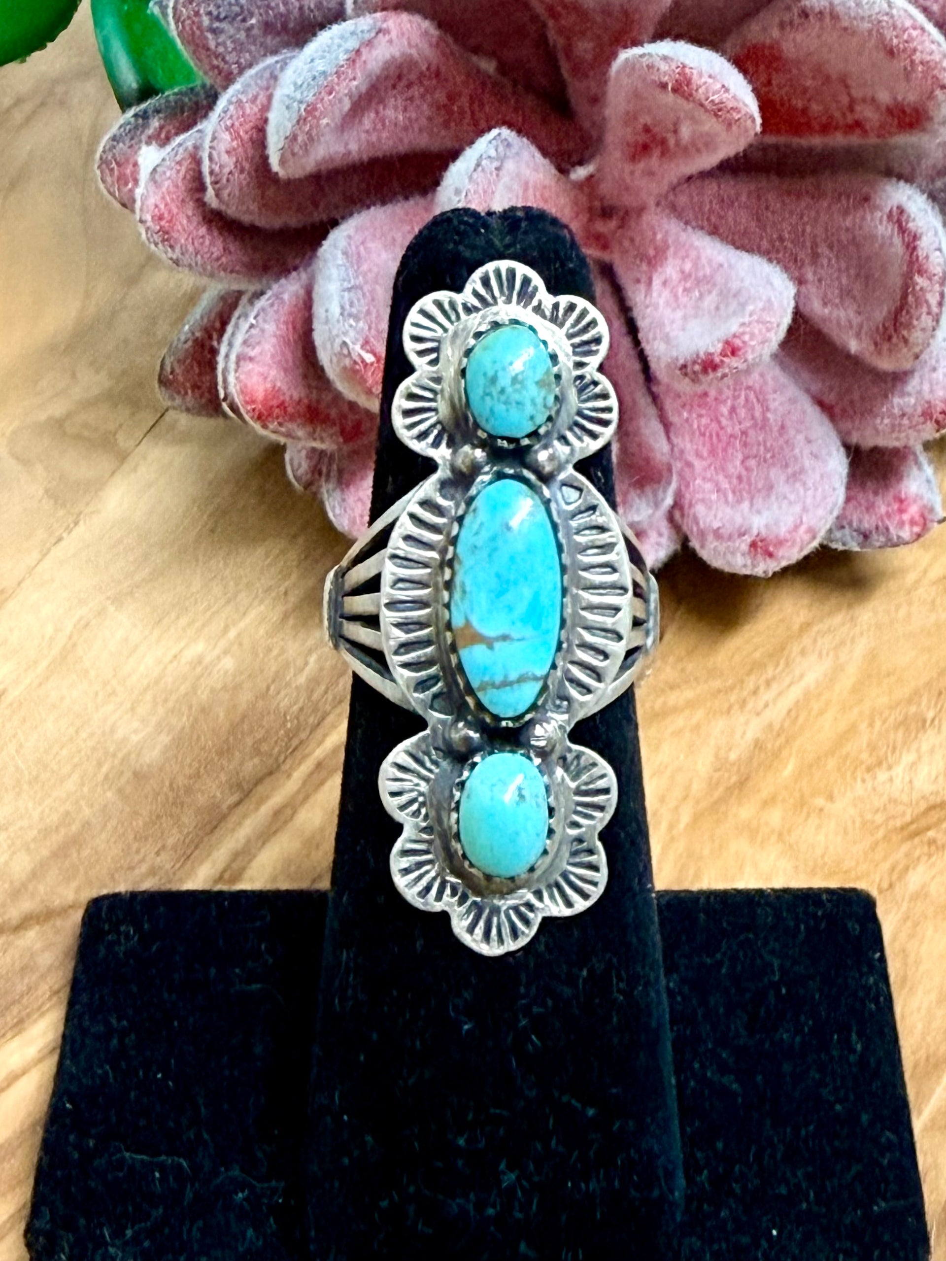 Southwest HandmadeTurquoise & Sterling Silver Ring Size 5.5