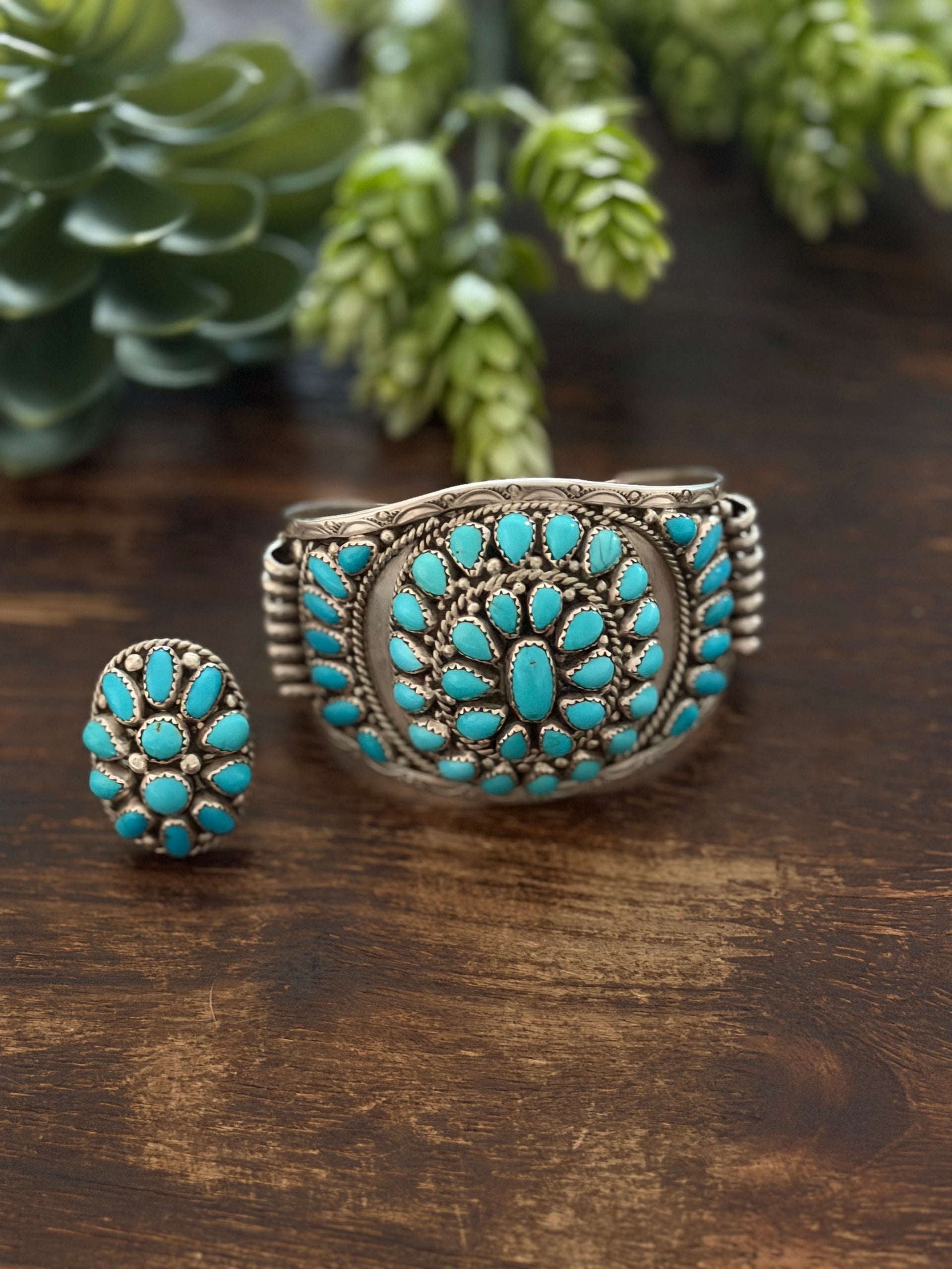 Nora Tsoshe Kingman Turquoise & Sterling Silver Cuff Bracelet & Ring Size 7.5 Set