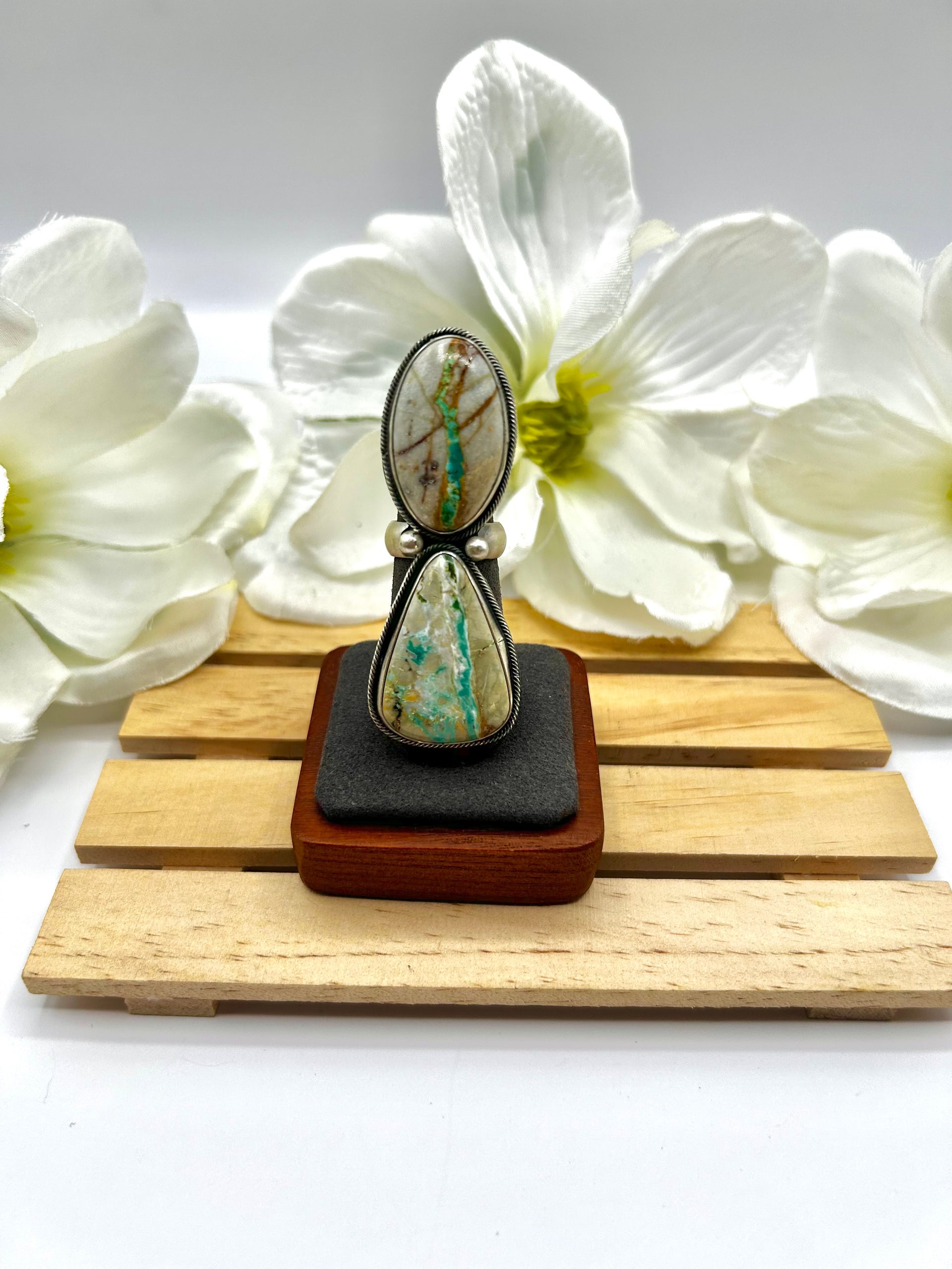 Navajo Made Ribbon Royston Turquoise & Sterling Silver Ring Size 6.5