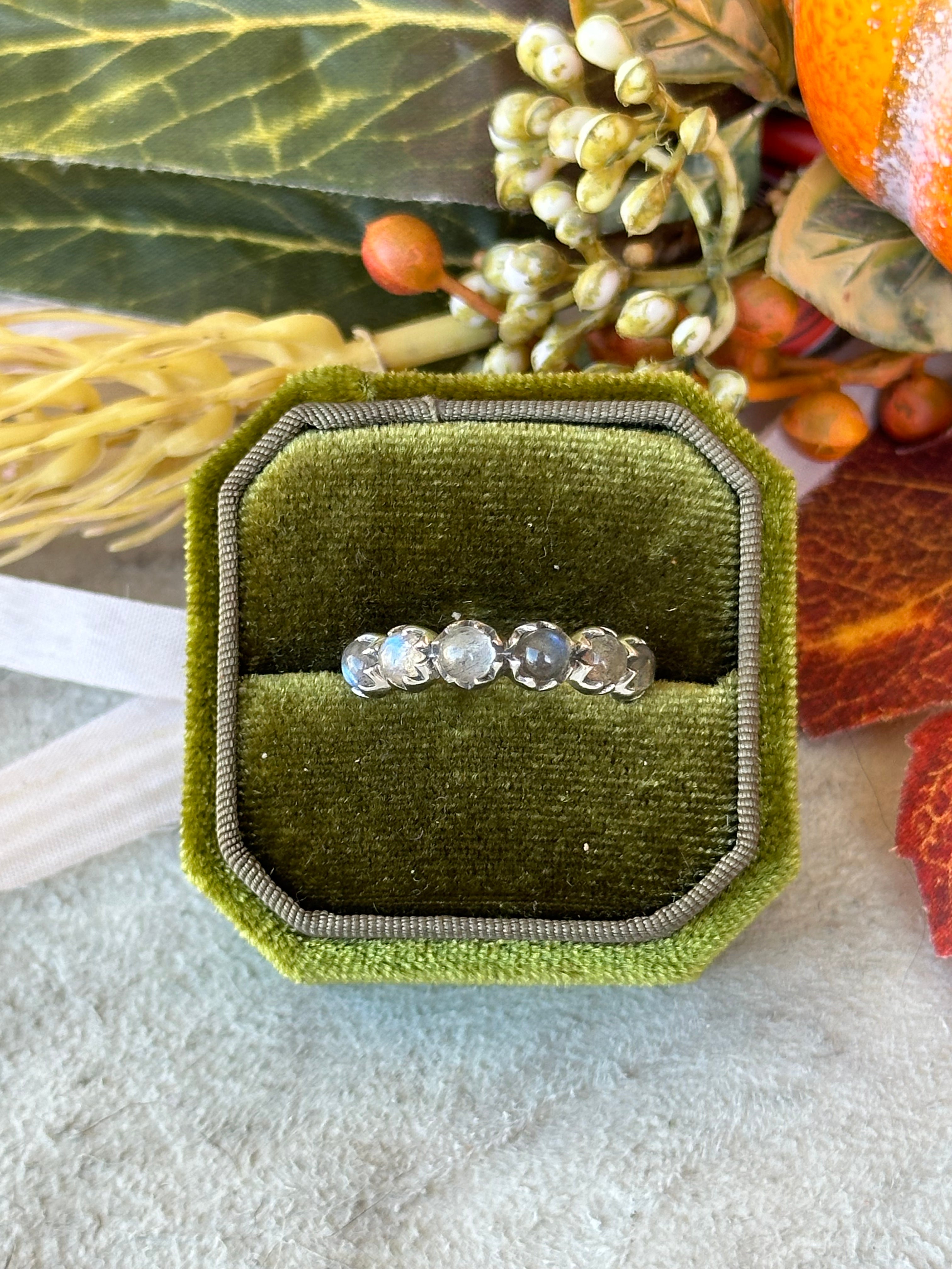 Southwest Handmade Labradorite & Sterling Silver Ring