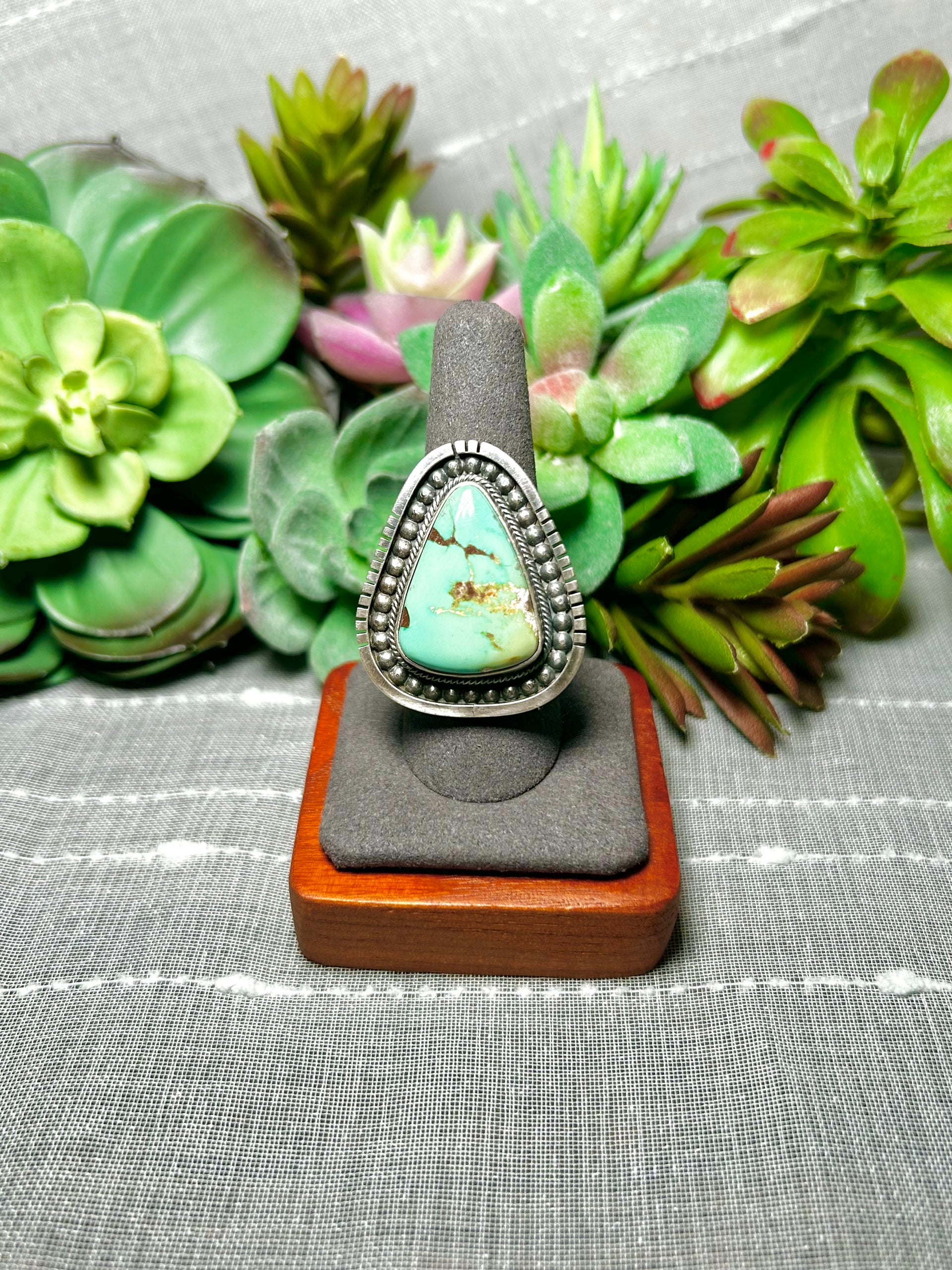 Navajo Made Kingman Turquoise & Sterling Silver Ring Size 8.25