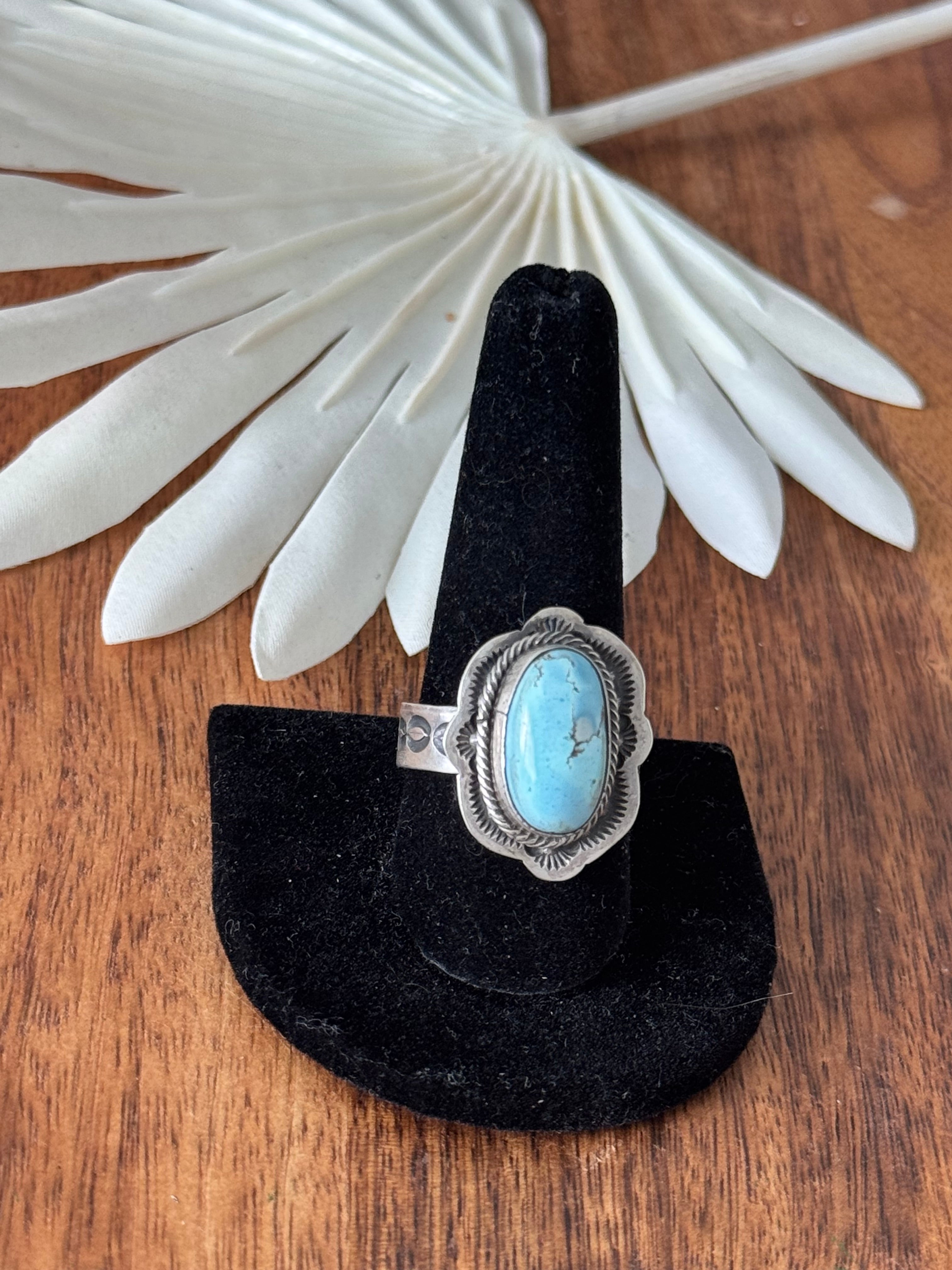 Navajo Made Kingman Turquoise & Sterling Silver Ring Size 10.5