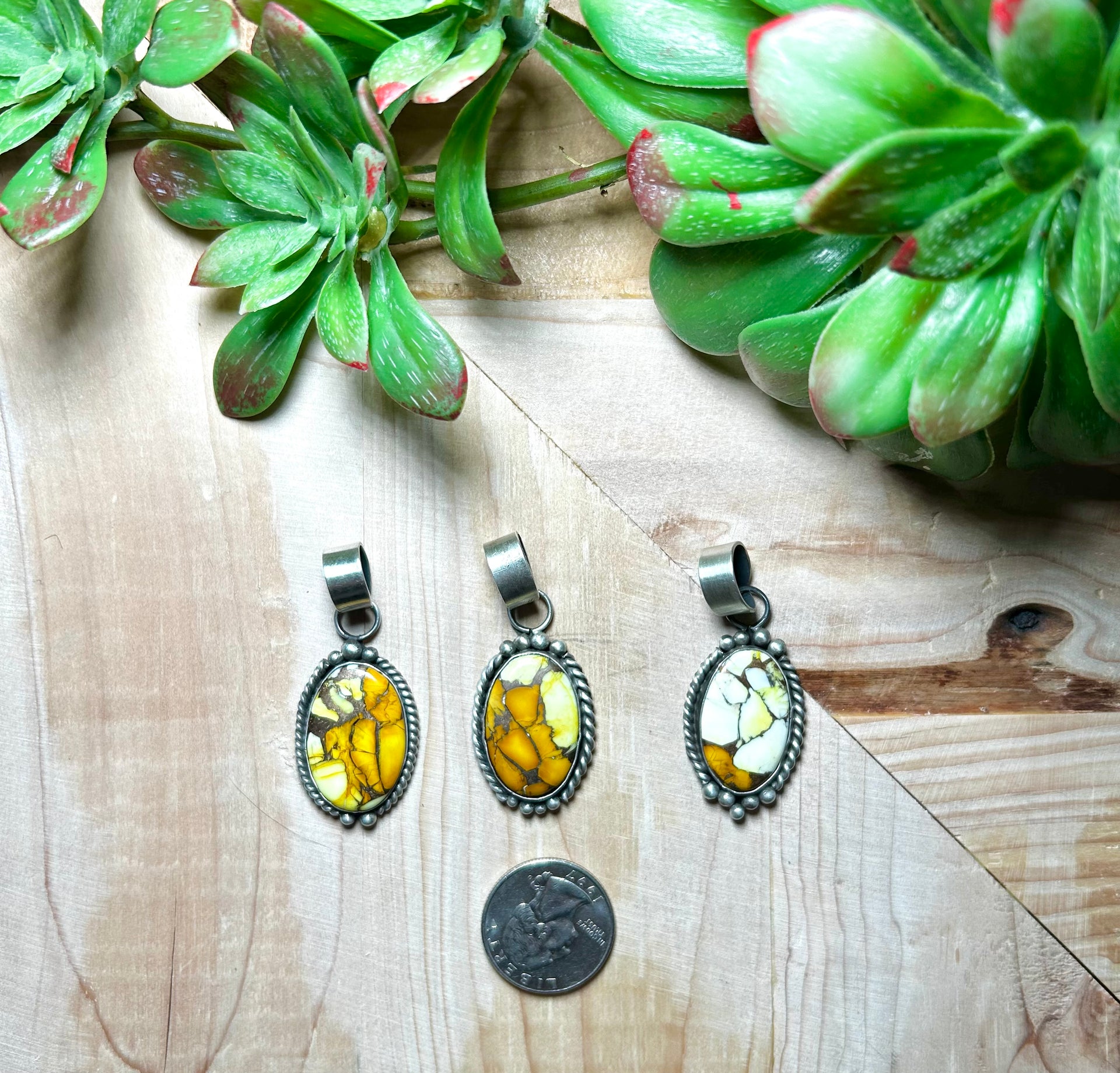 Zachariah David Honey Dahlia & Sterling Silver Pendant