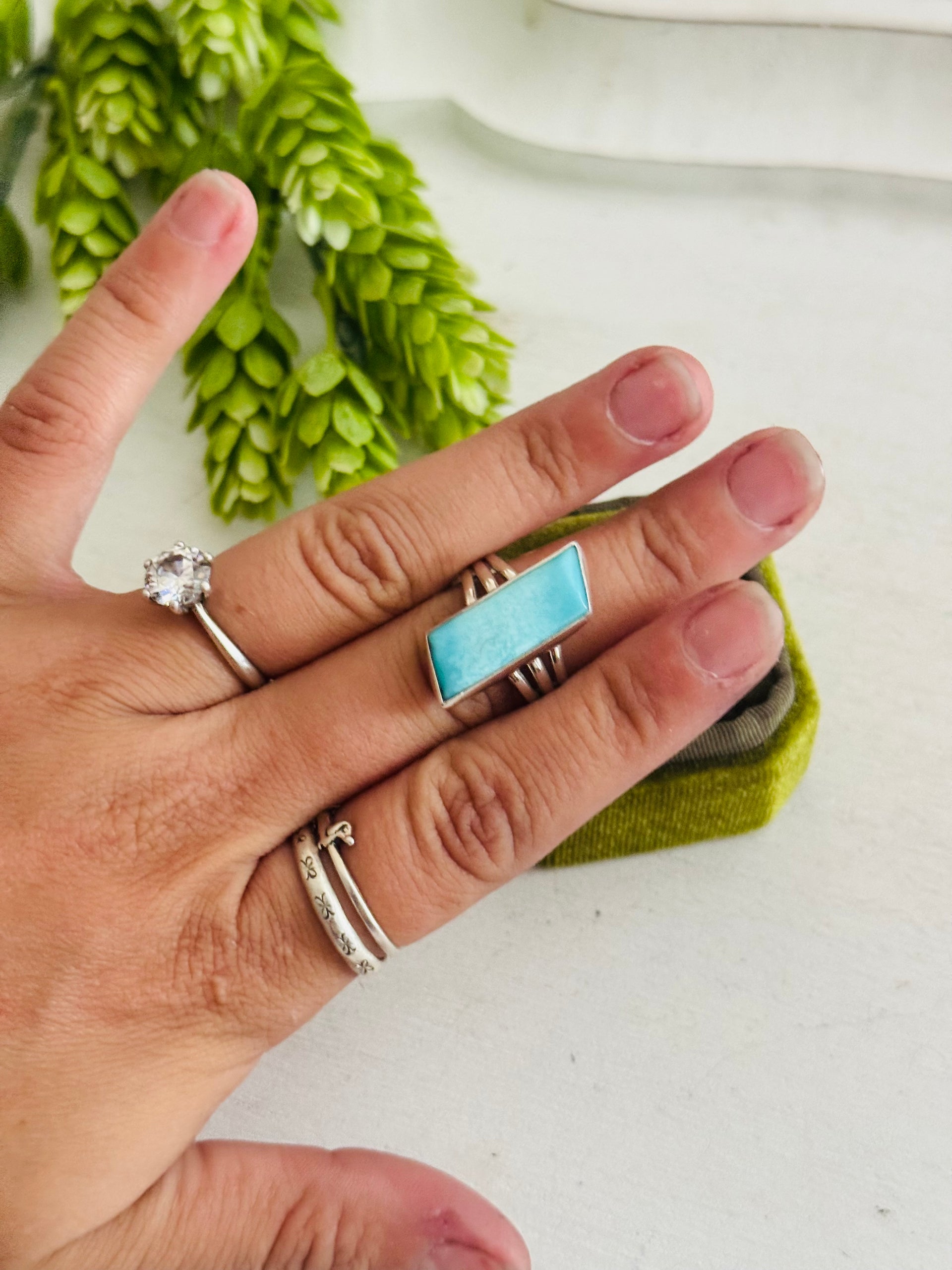 Southwest Made Kingman Turquoise & Sterling Sliver Ring Size 7.75