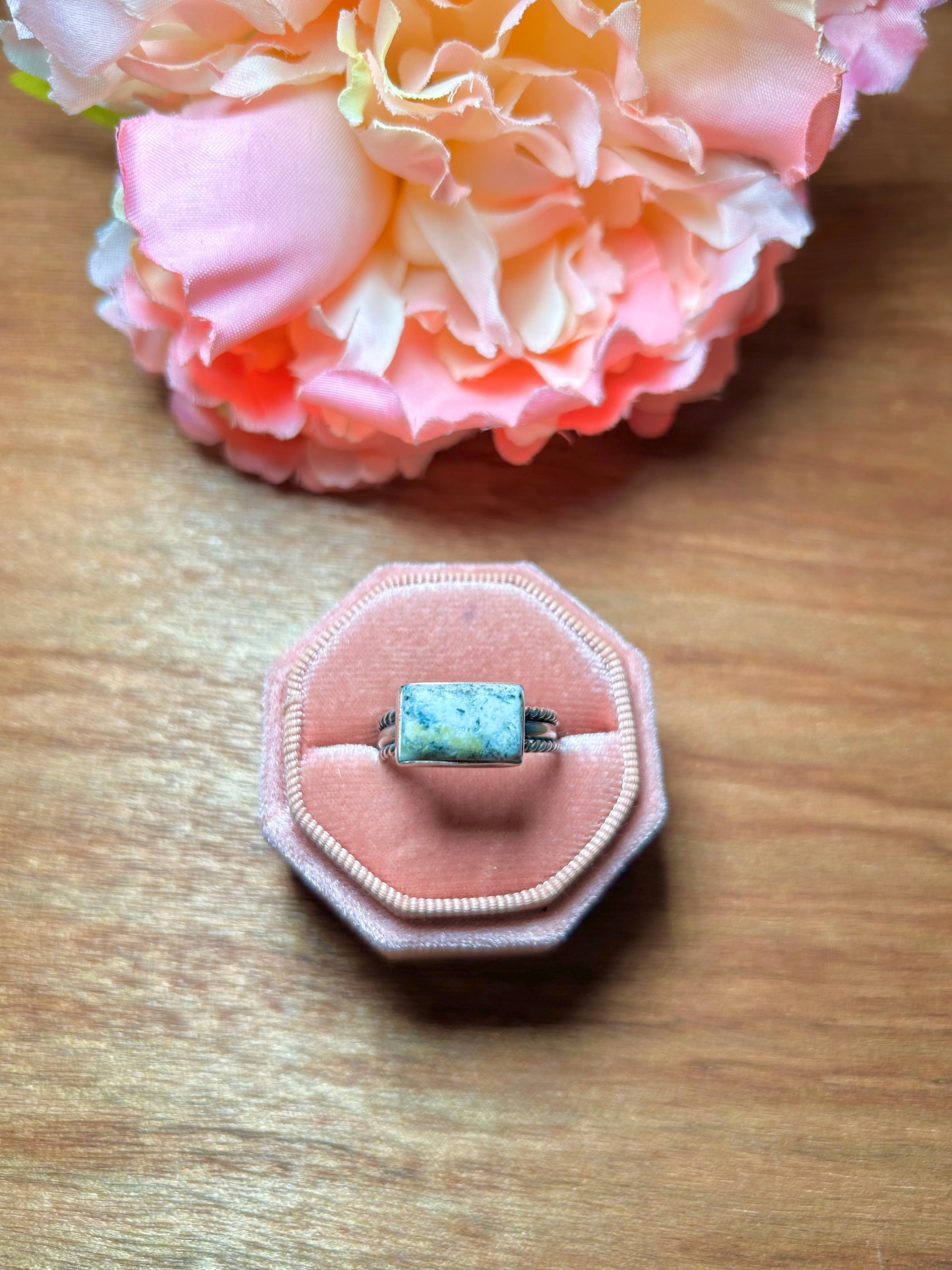 Navajo Made White Buffalo & Sterling Silver Ring Size 9