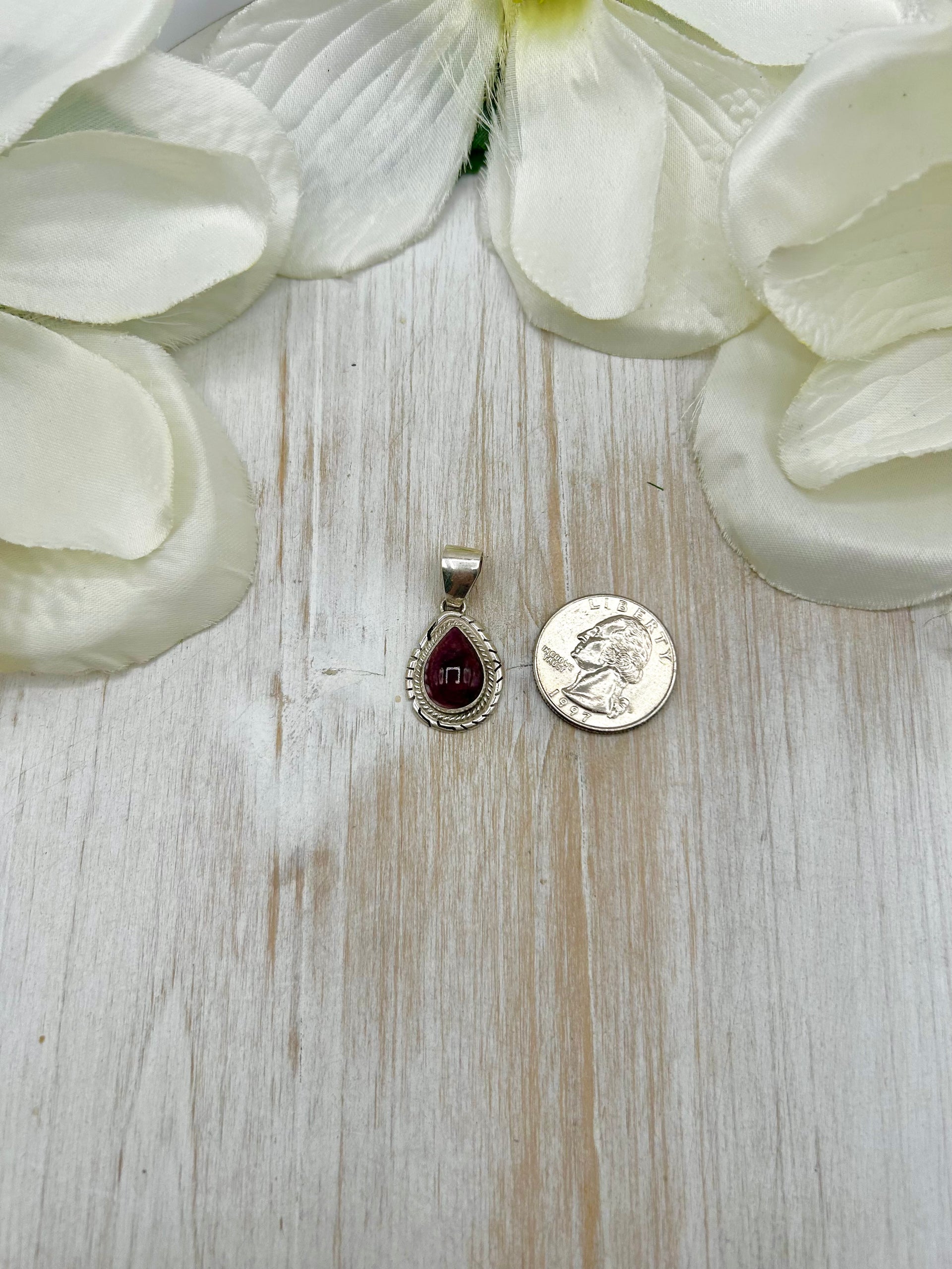 Peggy Skeets Purple Spiny Oyster & Sterling Silver Pendant