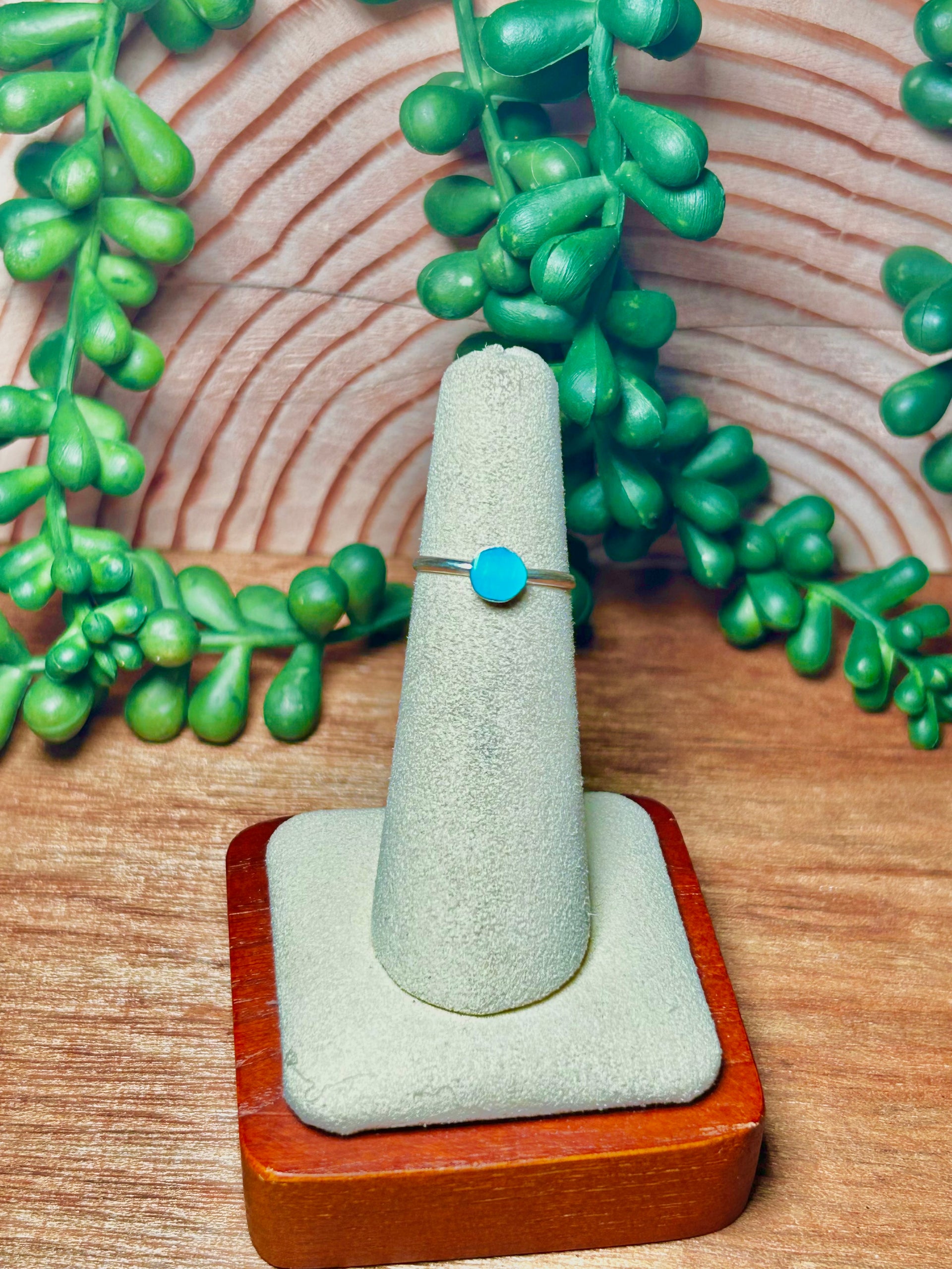 Navajo Made Kingman Turquoise & Sterling Silver Ring