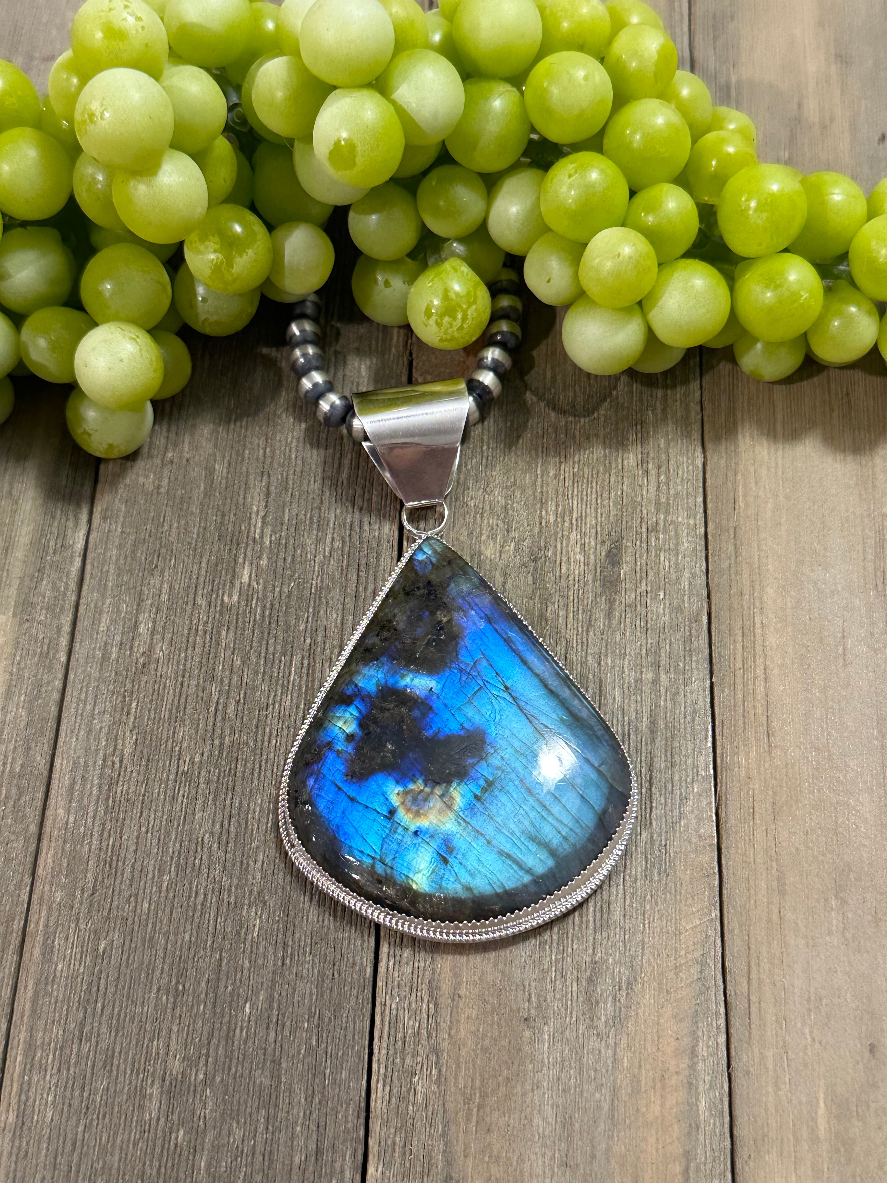 Reda Galvan Labradorite & Sterling Silver Pendant