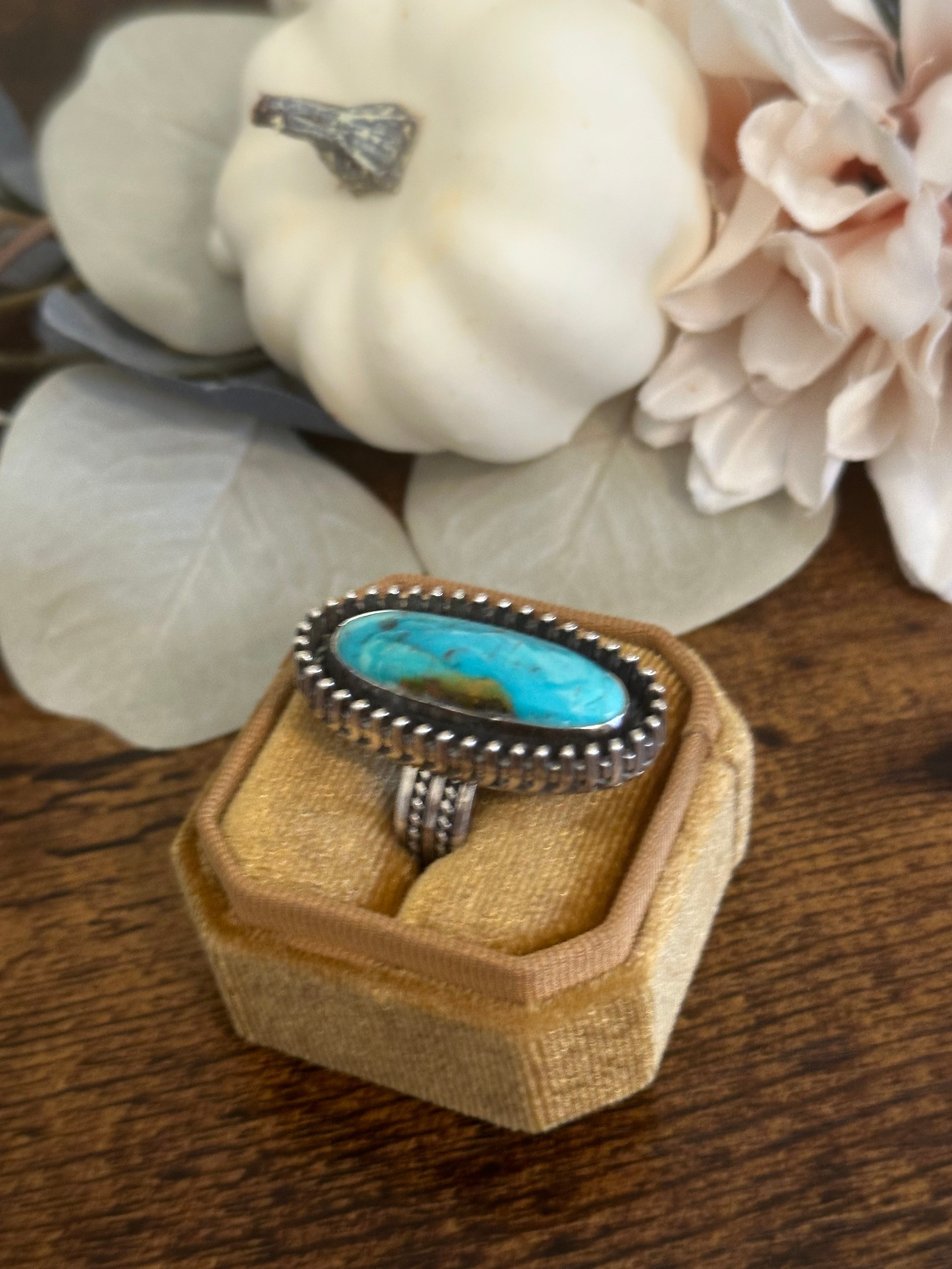 Navajo Made Kingman Turquoise & Sterling Silver Ring Size 7.25