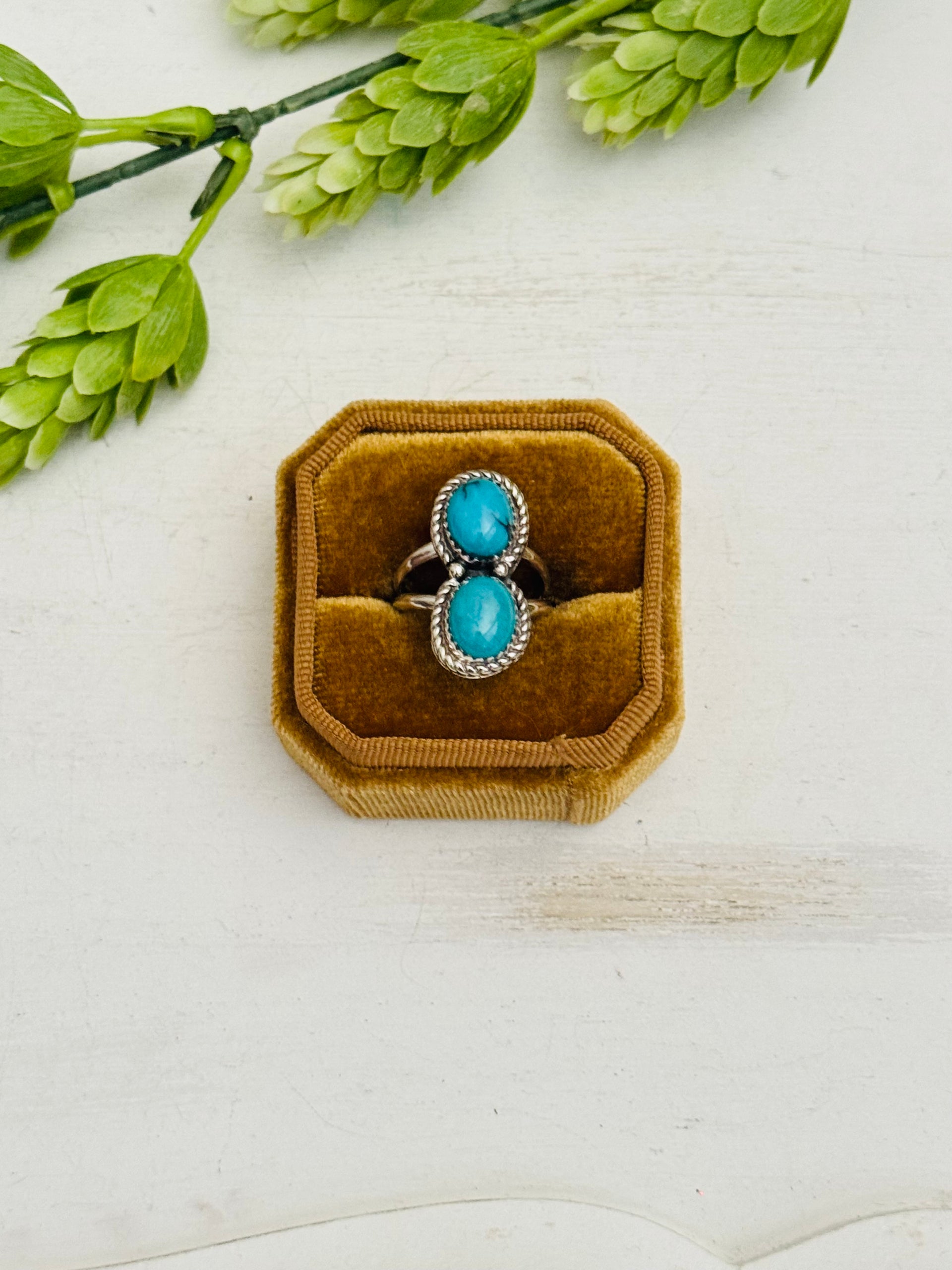 Navajo Made Kingman Turquoise & Sterling Sliver Ring