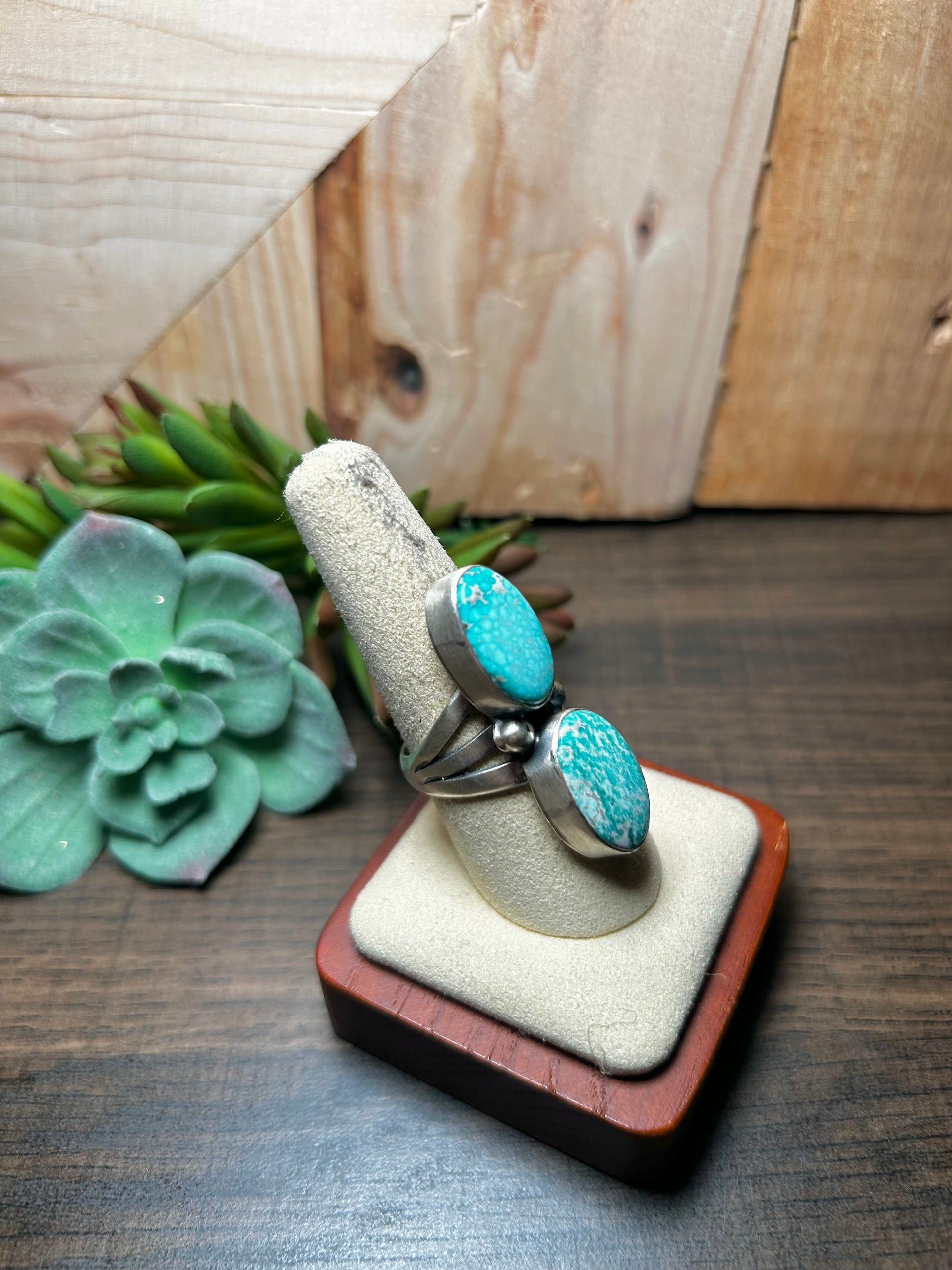 Danny Henio White Water Turquoise & Sterling Silver Ring Size 8.25