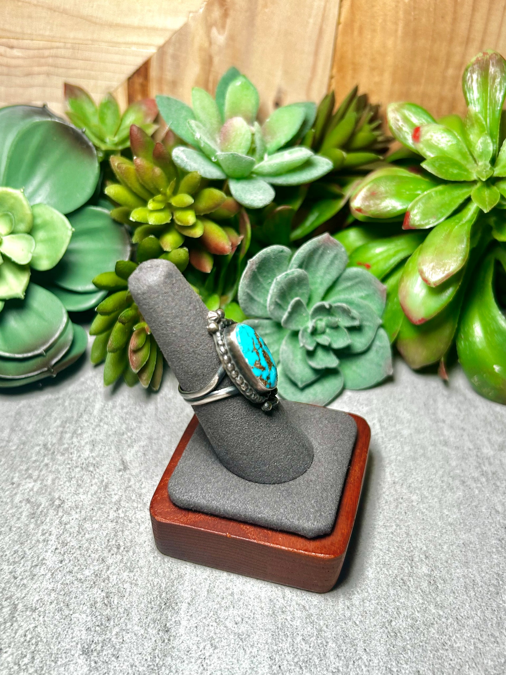 Navajo Made Highgrade Kingman Turquoise & Sterling Silver Ring Size 7.75