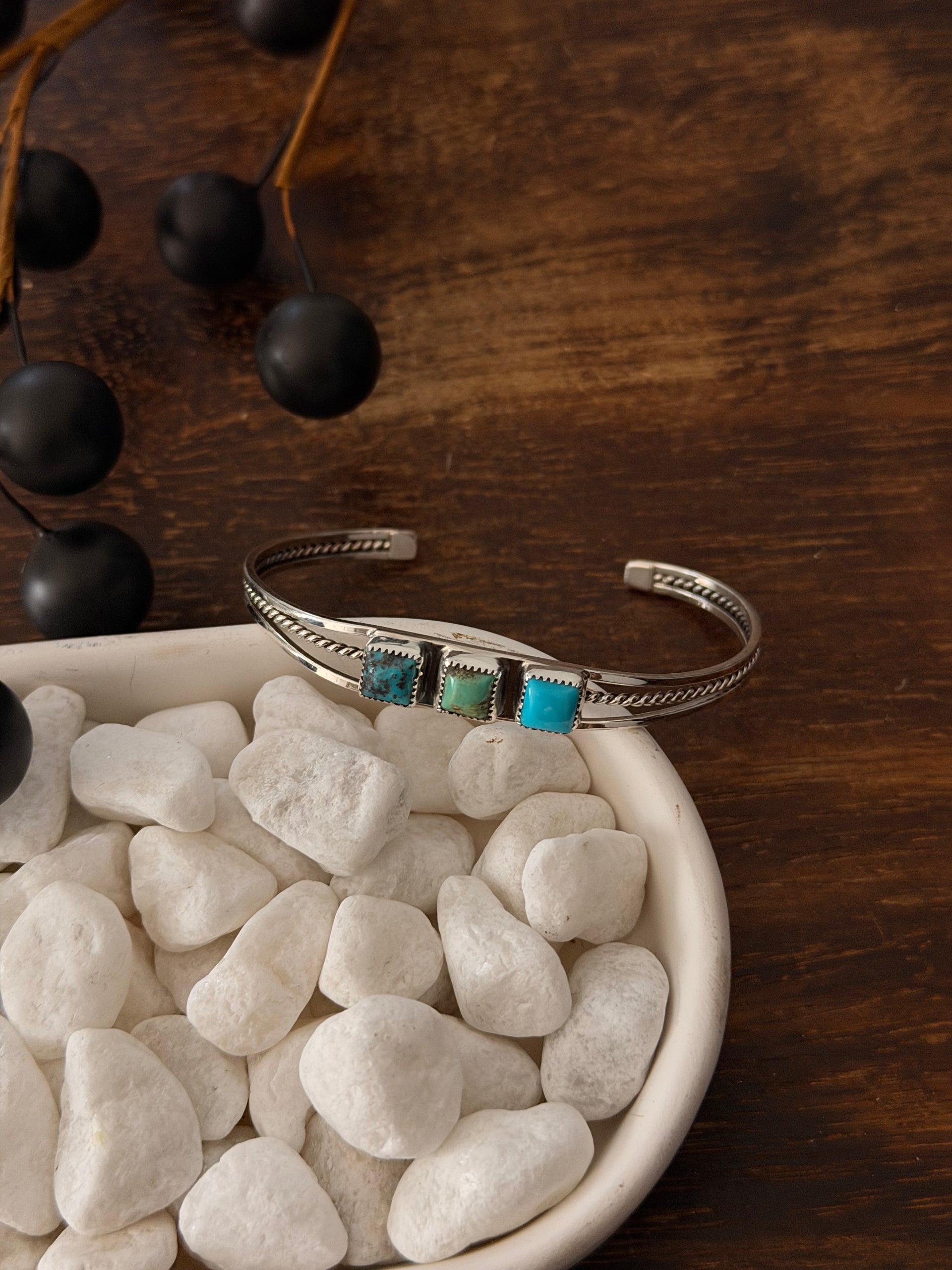 Navajo Made Kingman Turquoise & Sterling Silver Cuff Bracelet