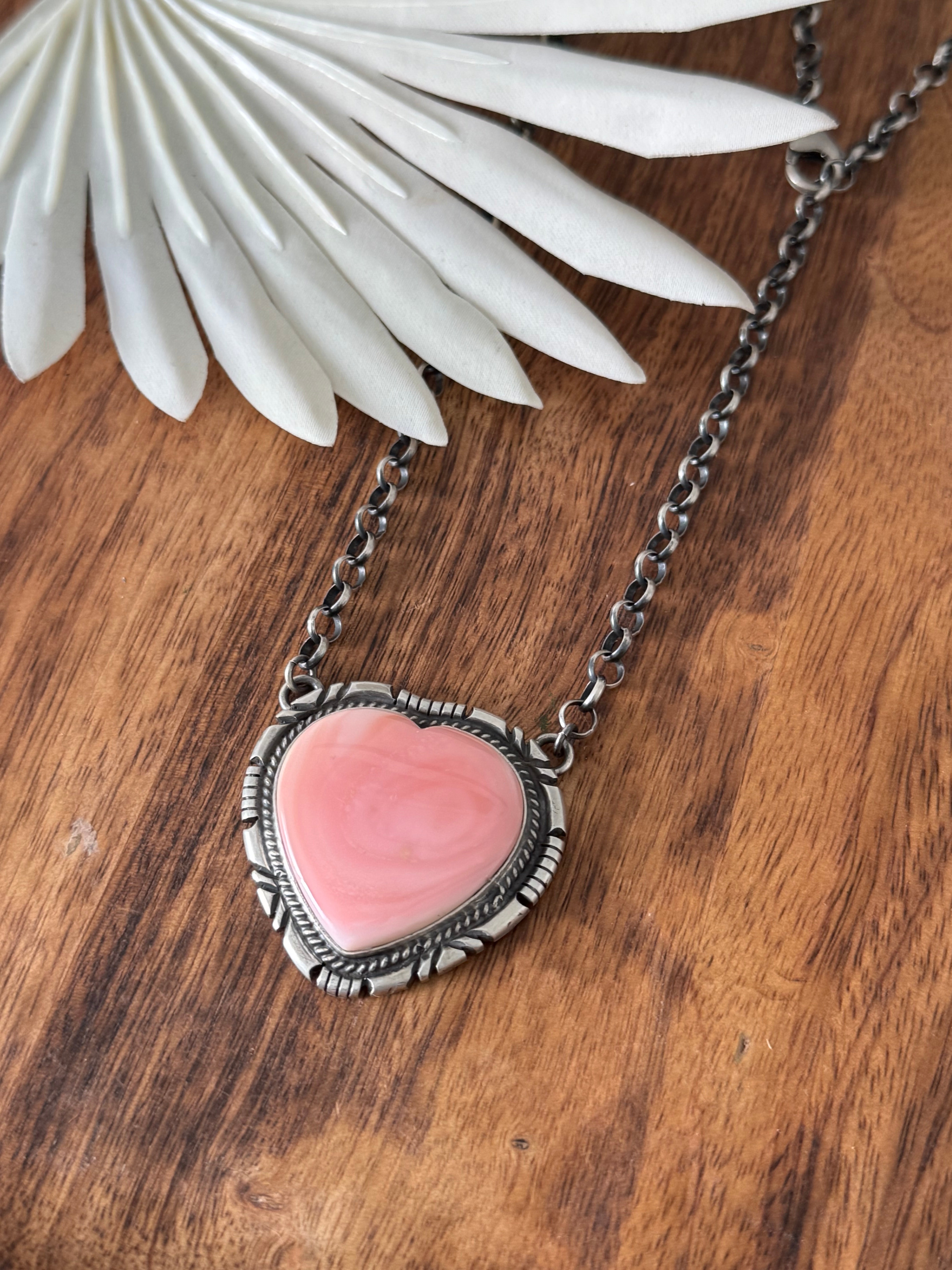 Thomas Francisco Pink Conch & Sterling Silver Heart Necklace