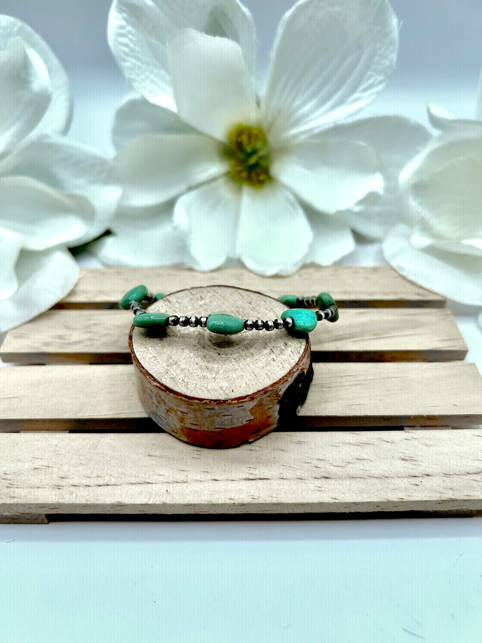 Navajo Made Kingman Turquoise & Sterling Sliver  Strung Stretchy Bracelet
