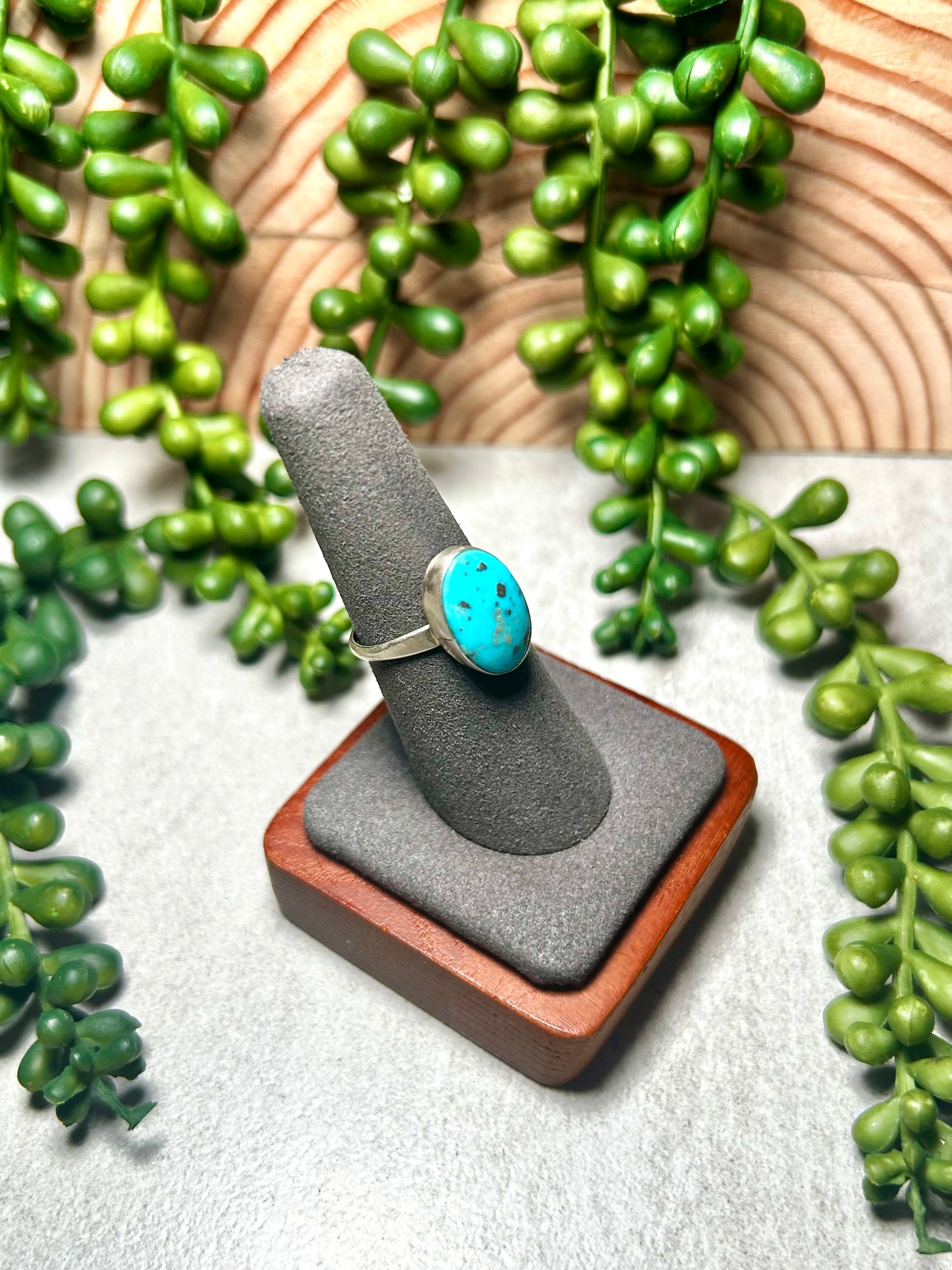 Navajo Made Kingman Turquoise & Sterling Silver Ring Size 7.25