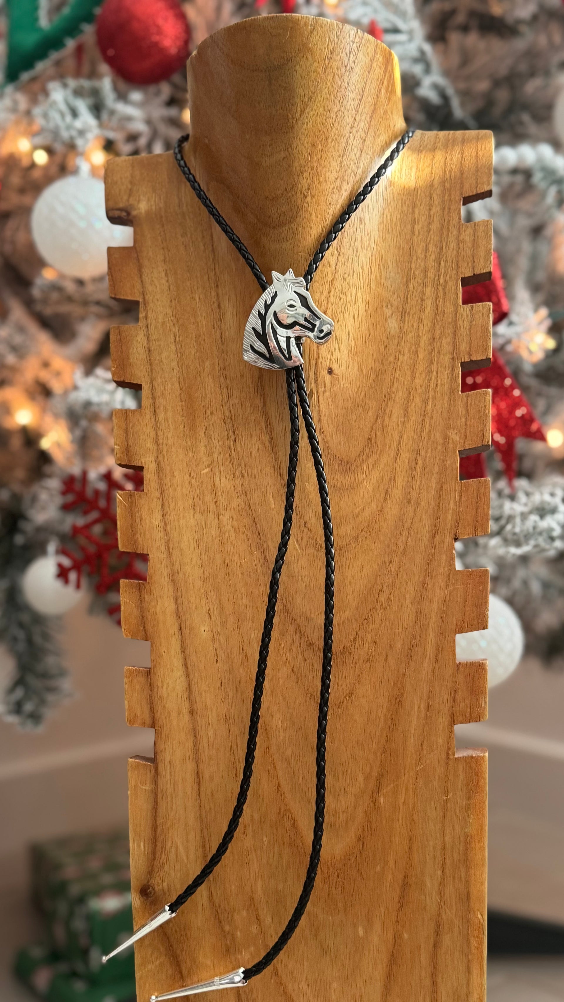 Alonzo Mariano Sterling Silver Horse Head Bolo Tie