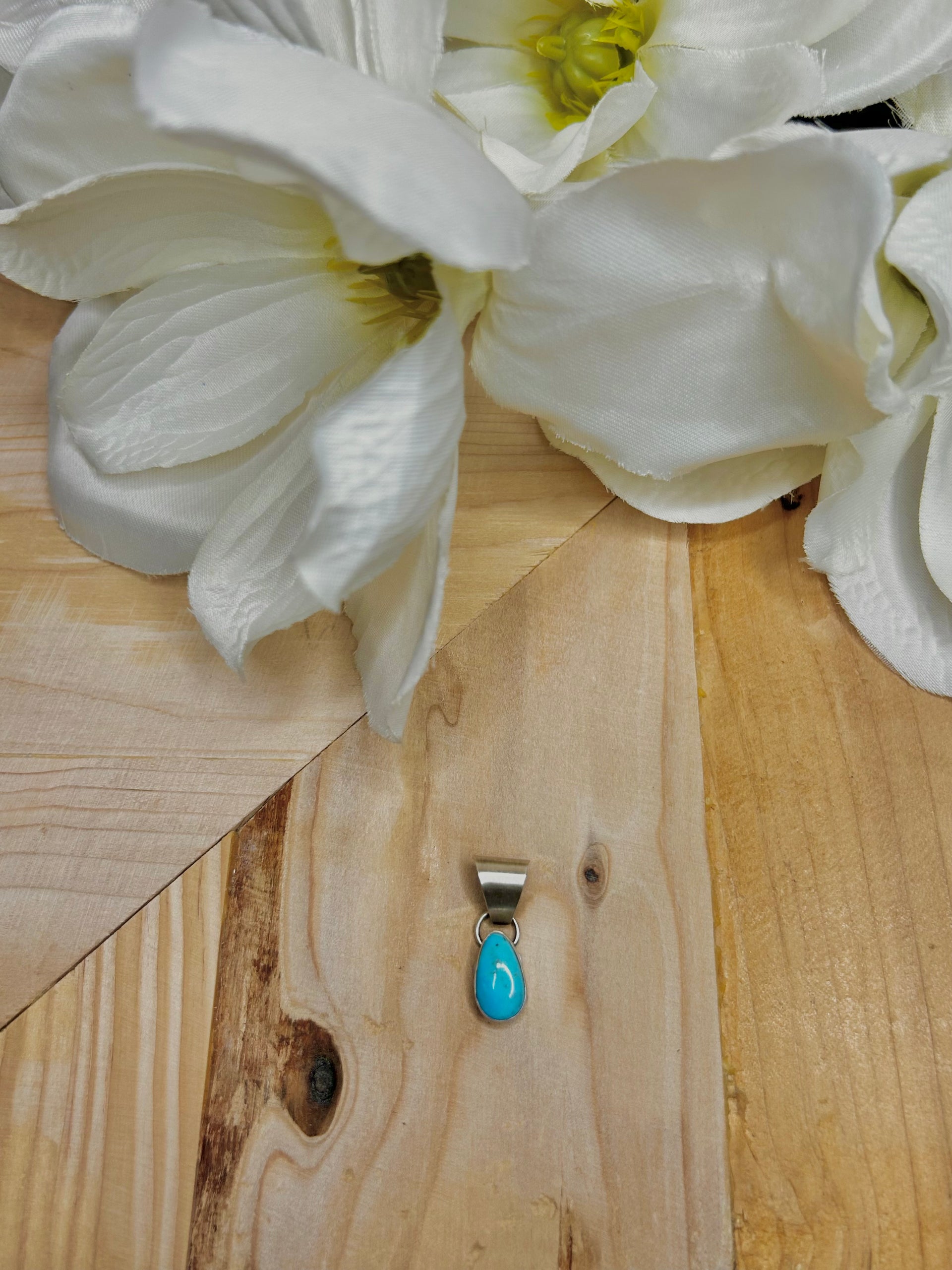 Navajo Made Kingman Turquoise & Sterling Silver Pendant