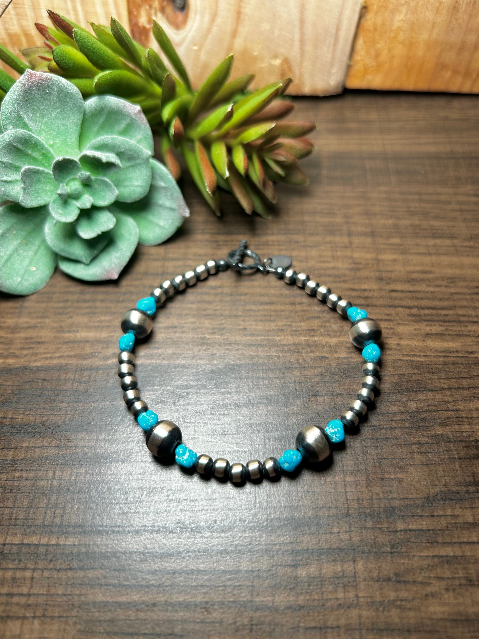 Navajo Strung Kingman Turquoise & Sterling Silver Bracelet