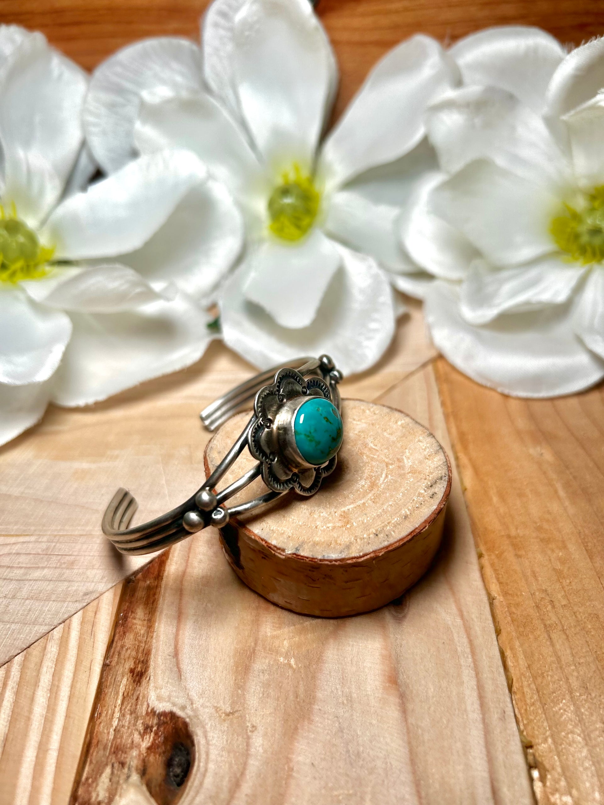 Navajo Made Kingman Turquoise & Sterling Silver Cuff Bracelet