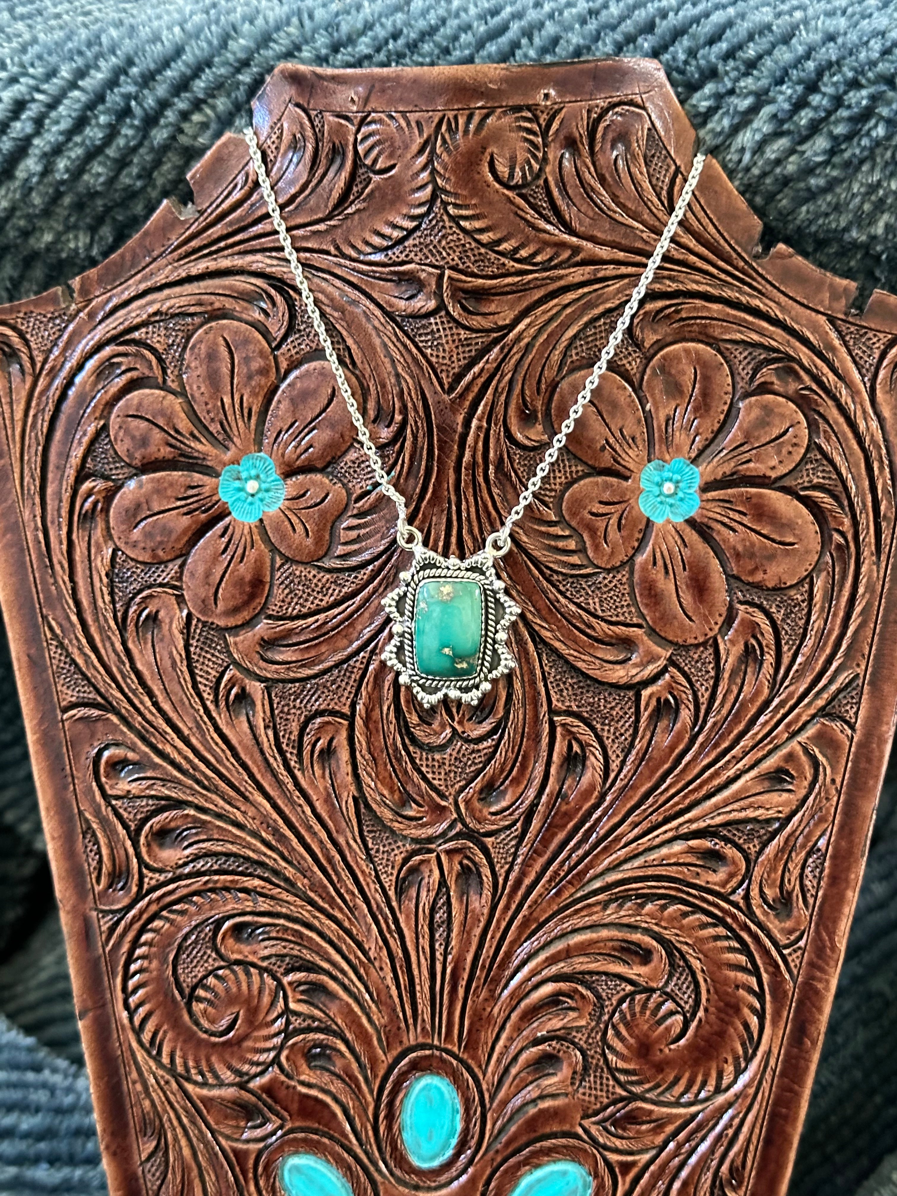 Southwest Handmade Emerald Valley Turquoise & Sterling Silver Necklace