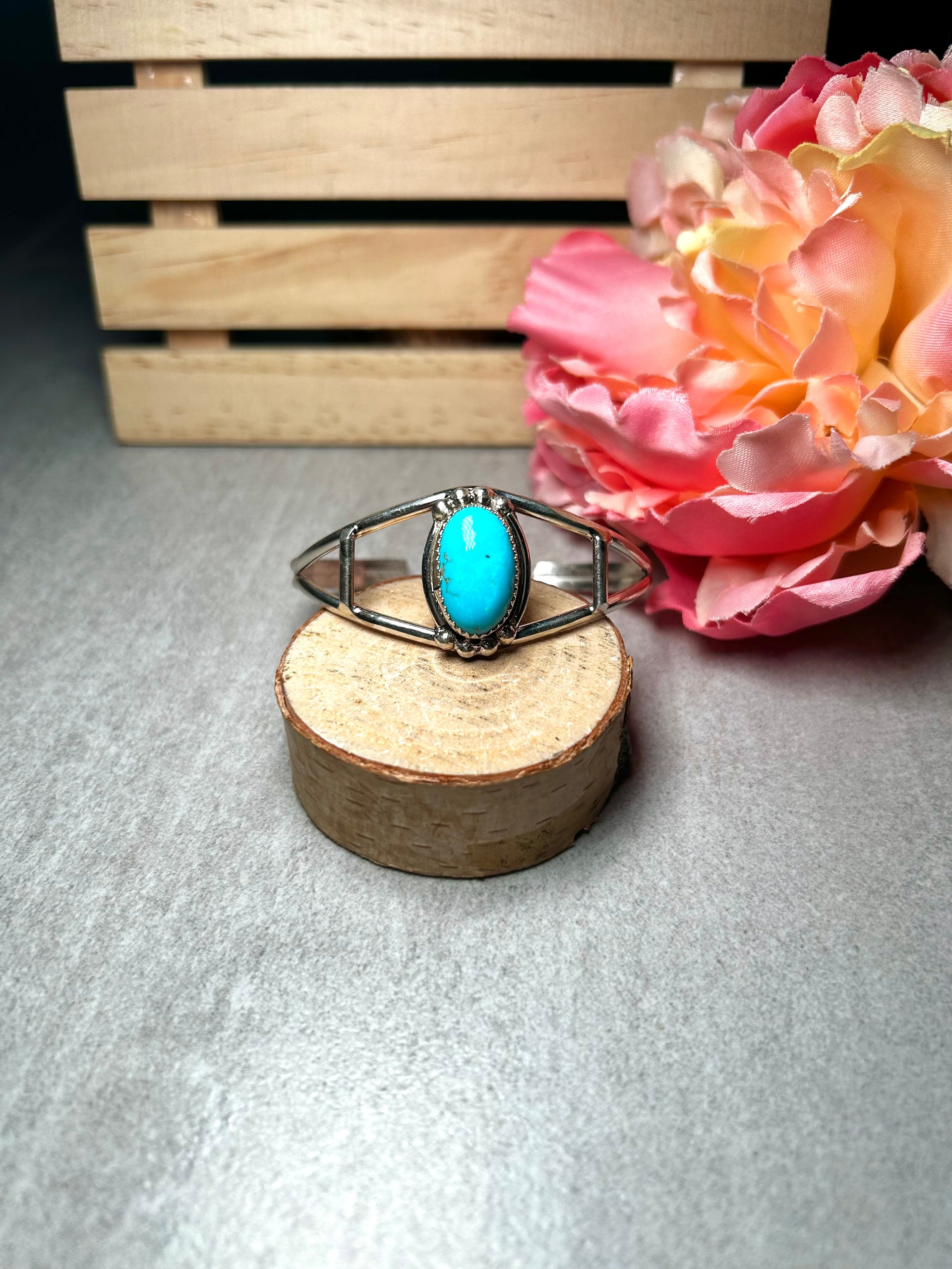 Navajo Made Kingman Turquoise & Sterling Silver Cuff Bracelet
