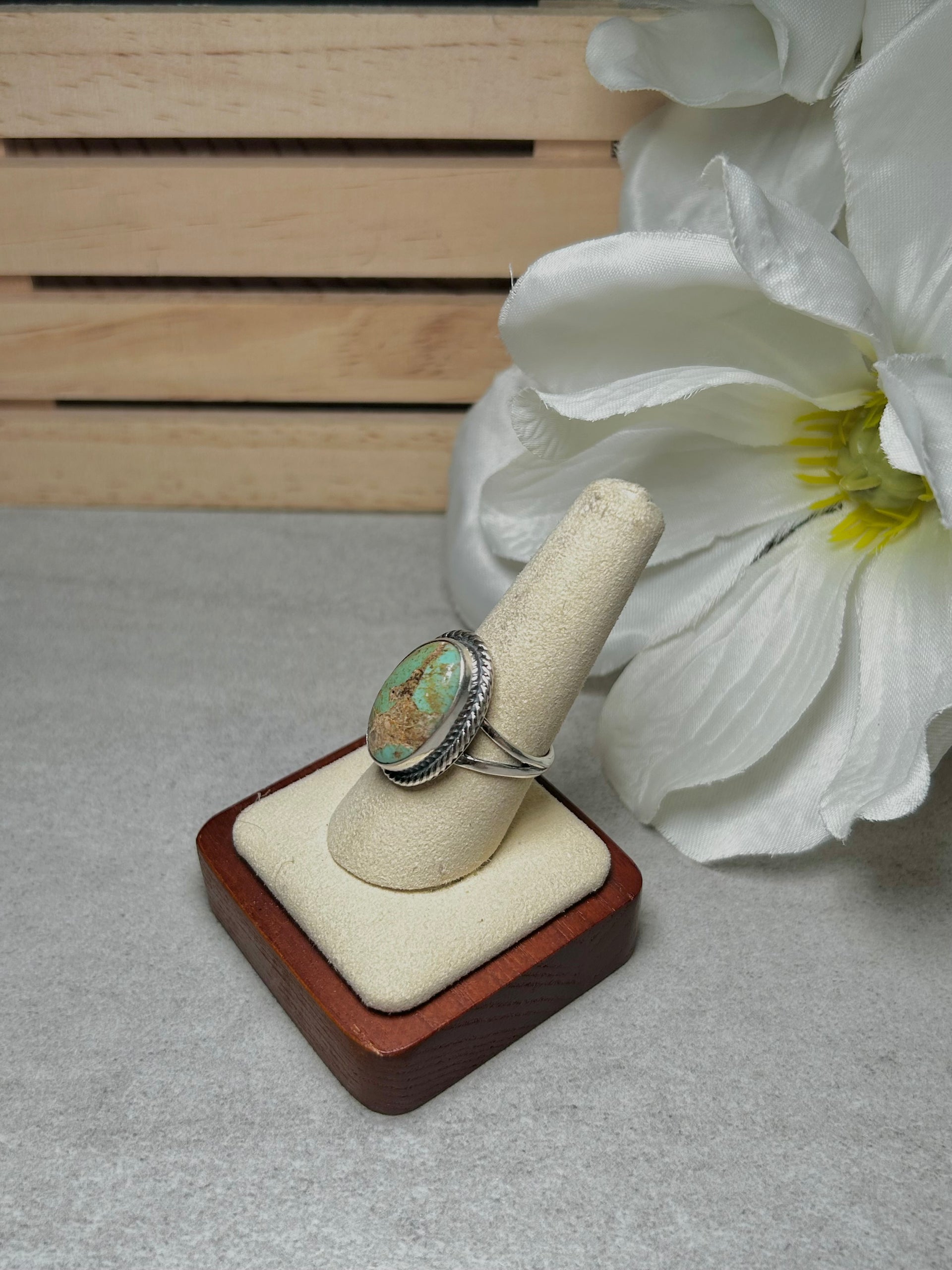 Navajo Made Kingman Turquoise & Sterling Silver Ring Size 8.75