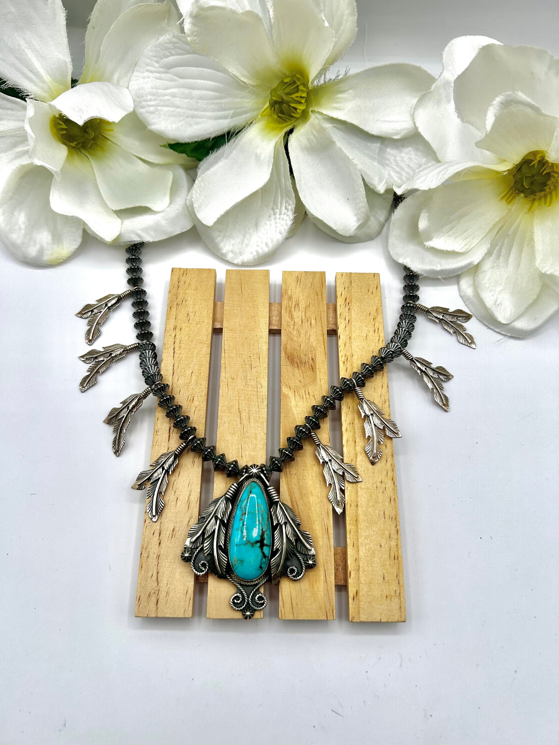 Vintage Navajo Made Kingman Turquoise & Sterling Silver Necklace