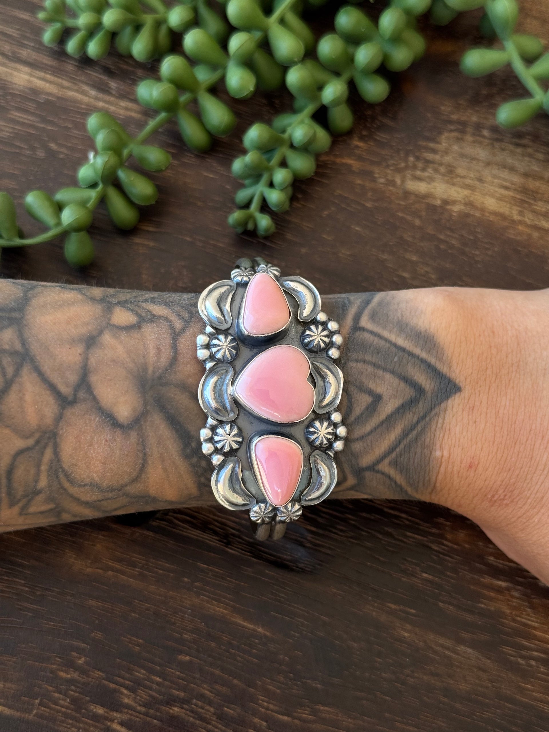 Jeff James Pink Conch & Sterling Silver Cuff Bracelet