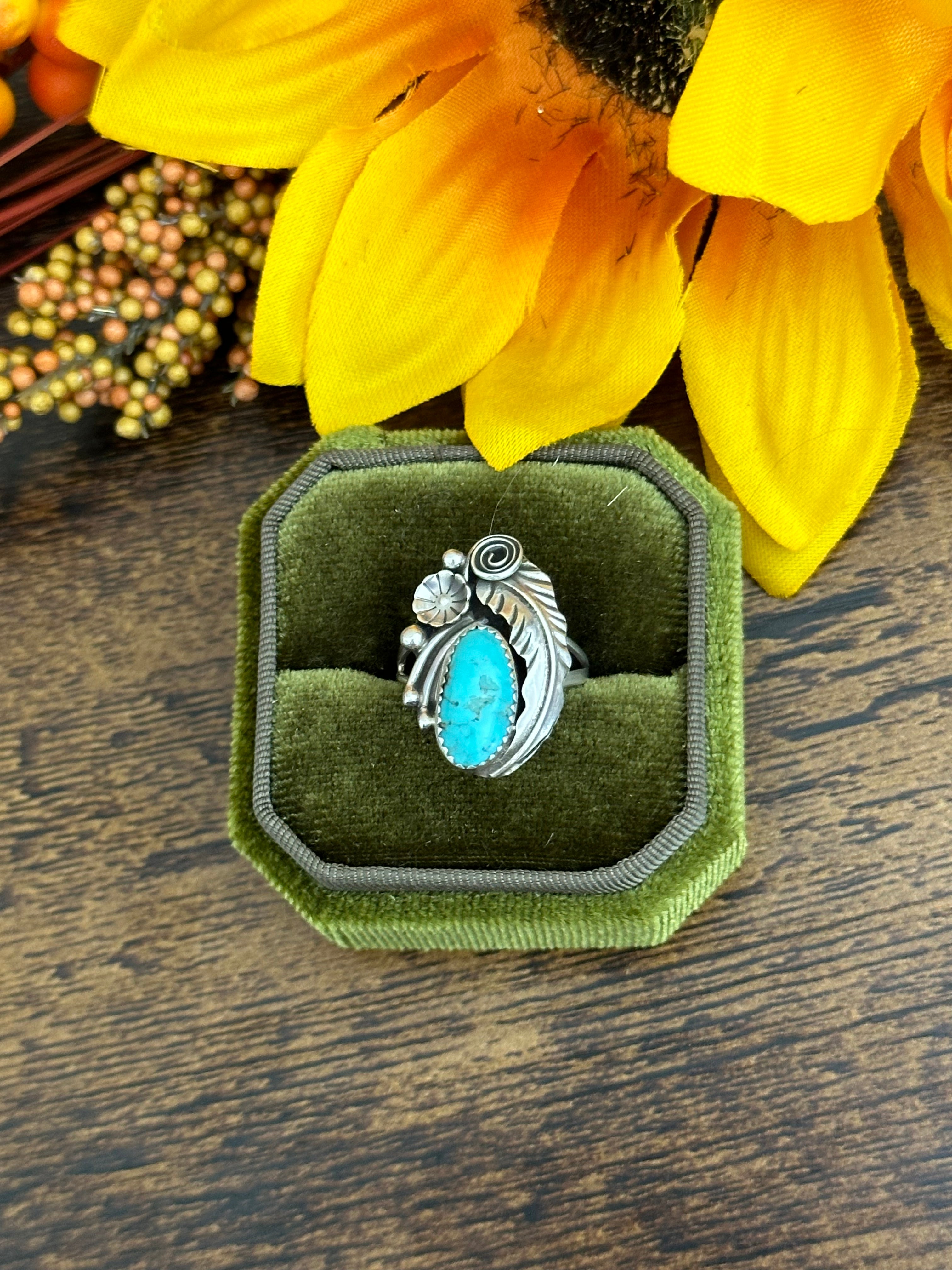 Navajo Made Kingman Turquoise & Sterling Silver Ring