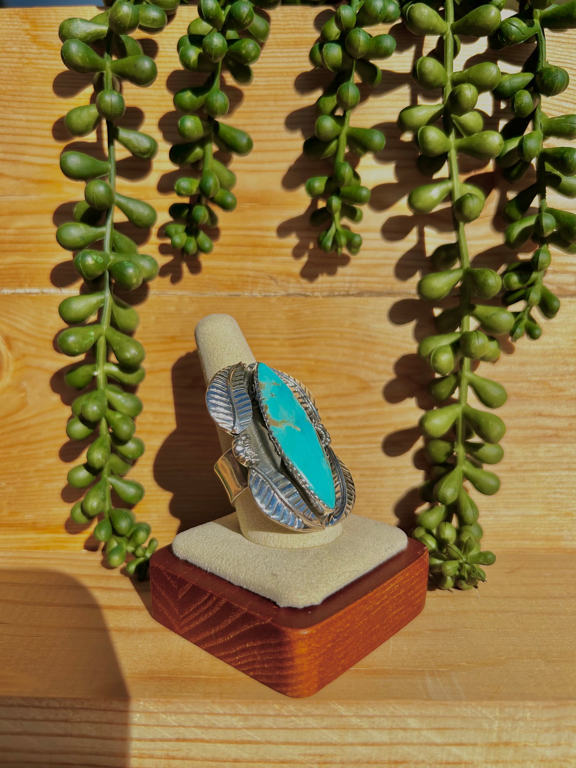 Southwest Number 8 Turquoise & Sterling Silver Ring Size 9.75