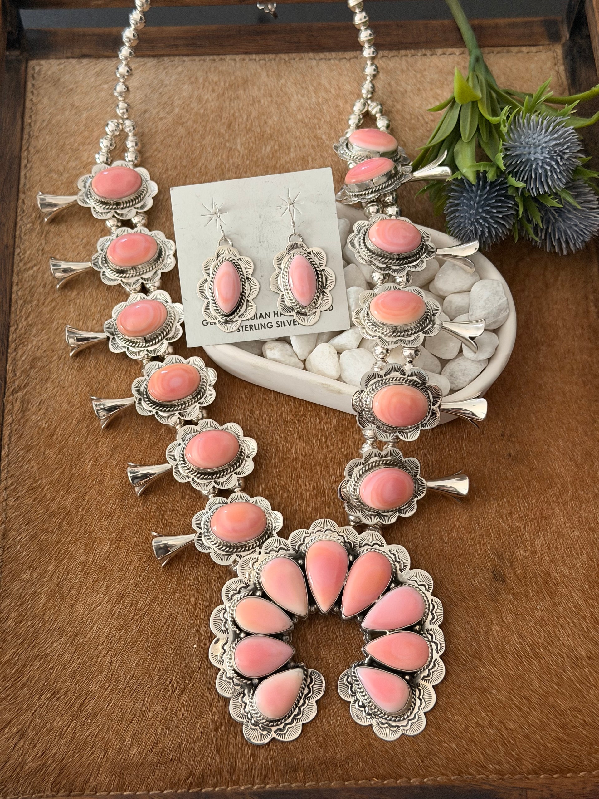 Kee Johnson Pink Conch & Sterling Silver Squash Blossom Necklace Set