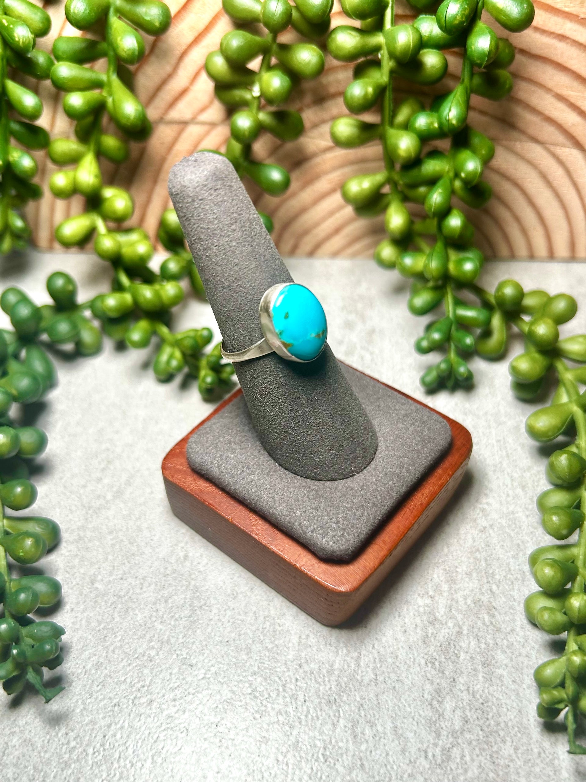 Navajo Made Kingman Turquoise & Sterling Silver Ring Size 7.5