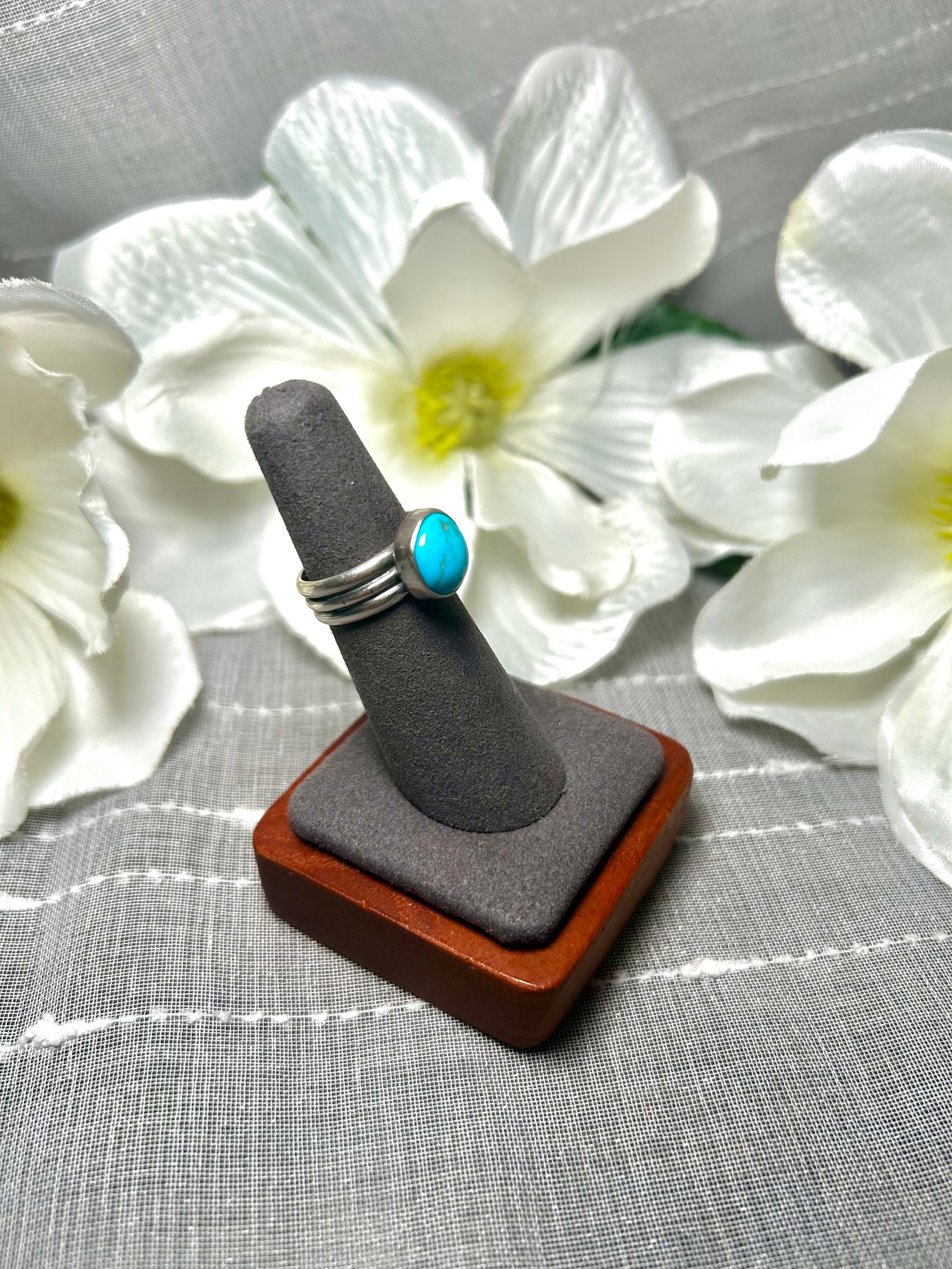Navajo Made Kingman Turquoise & Sterling Silver Ring Size 5.75