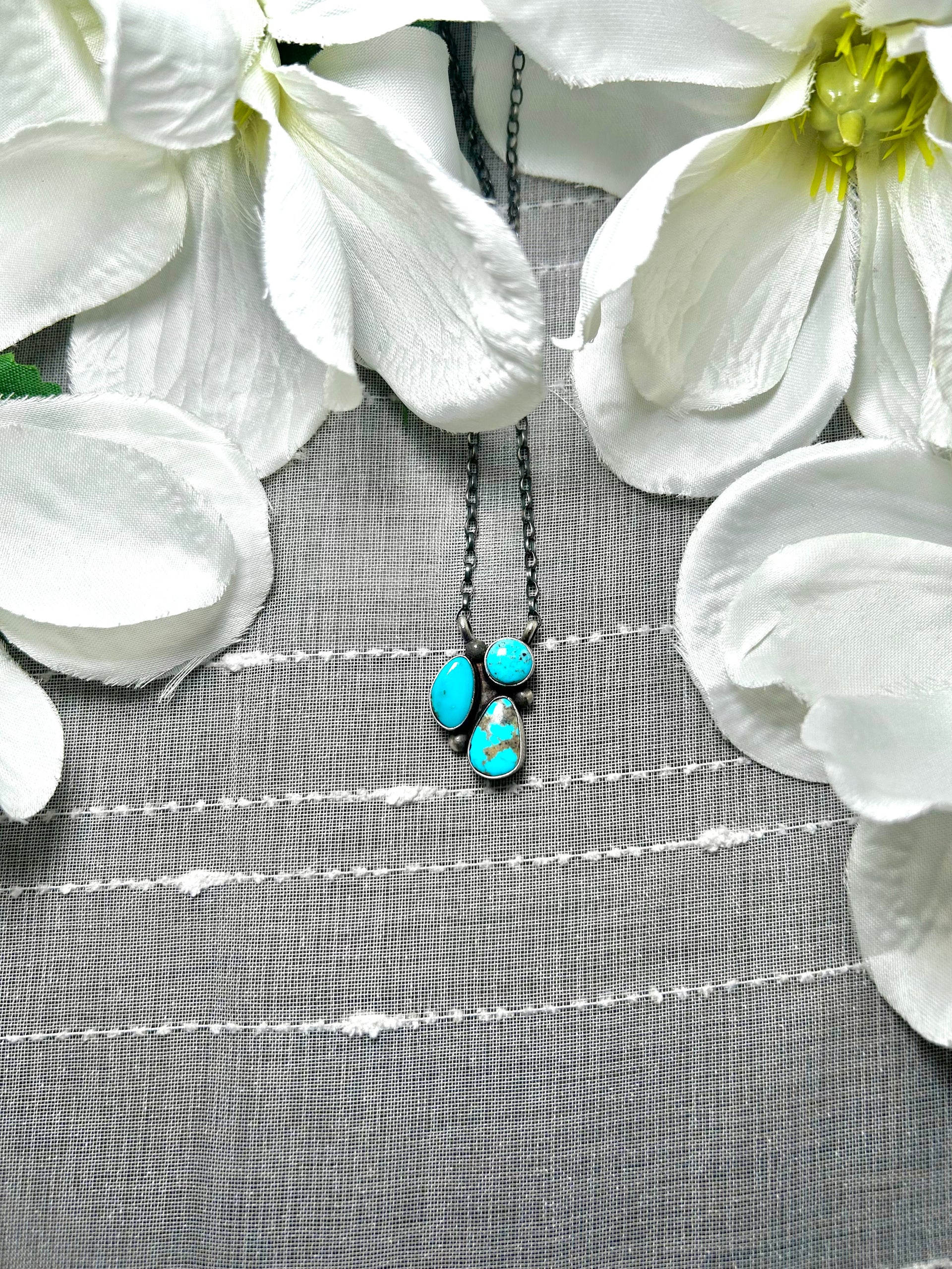 Navajo Made Kingman Turquoise & Sterling Silver Necklace