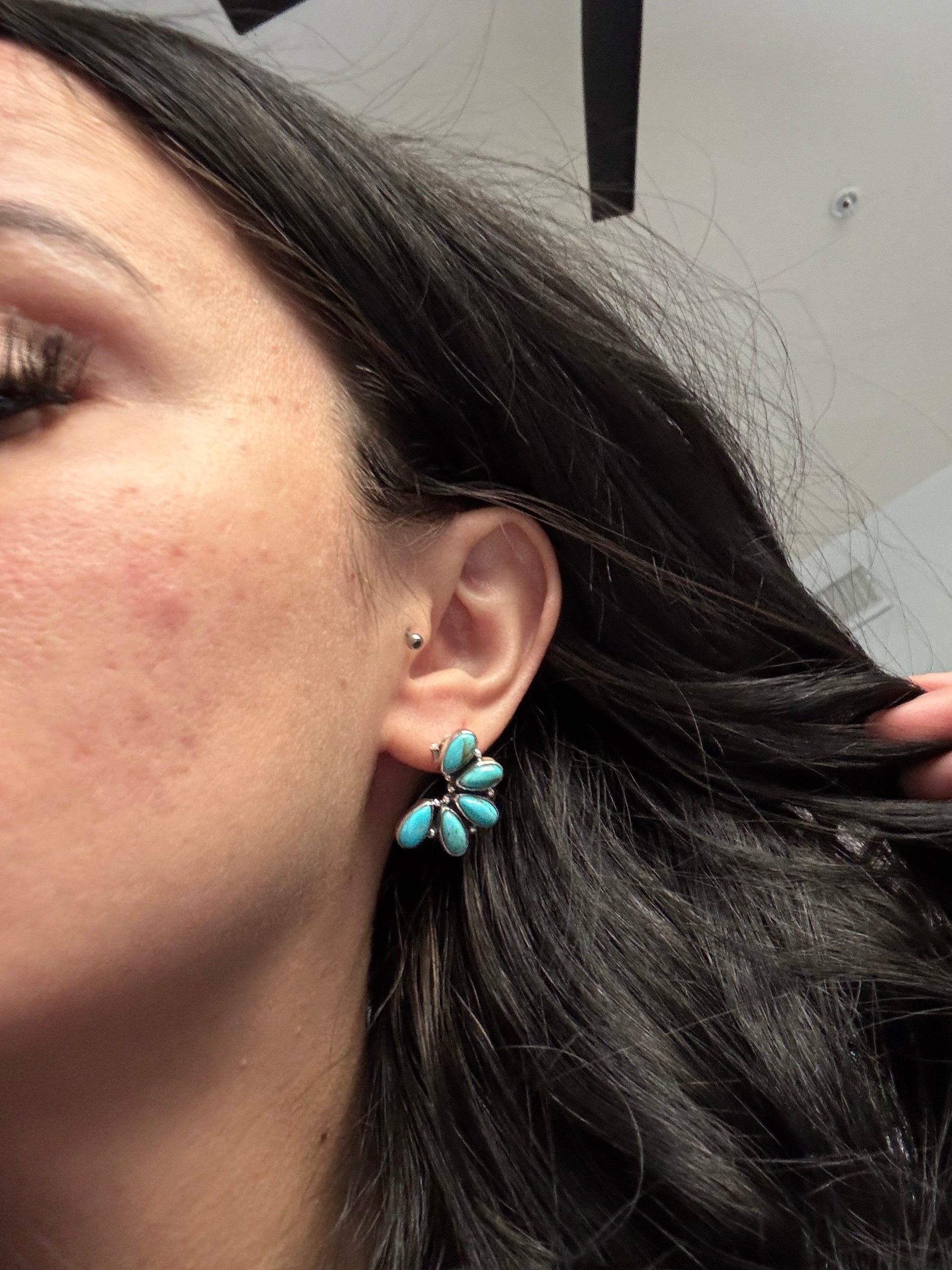 Southwest Handmade Kingman Turquoise & Sterling Silver Post Cluster Earrings