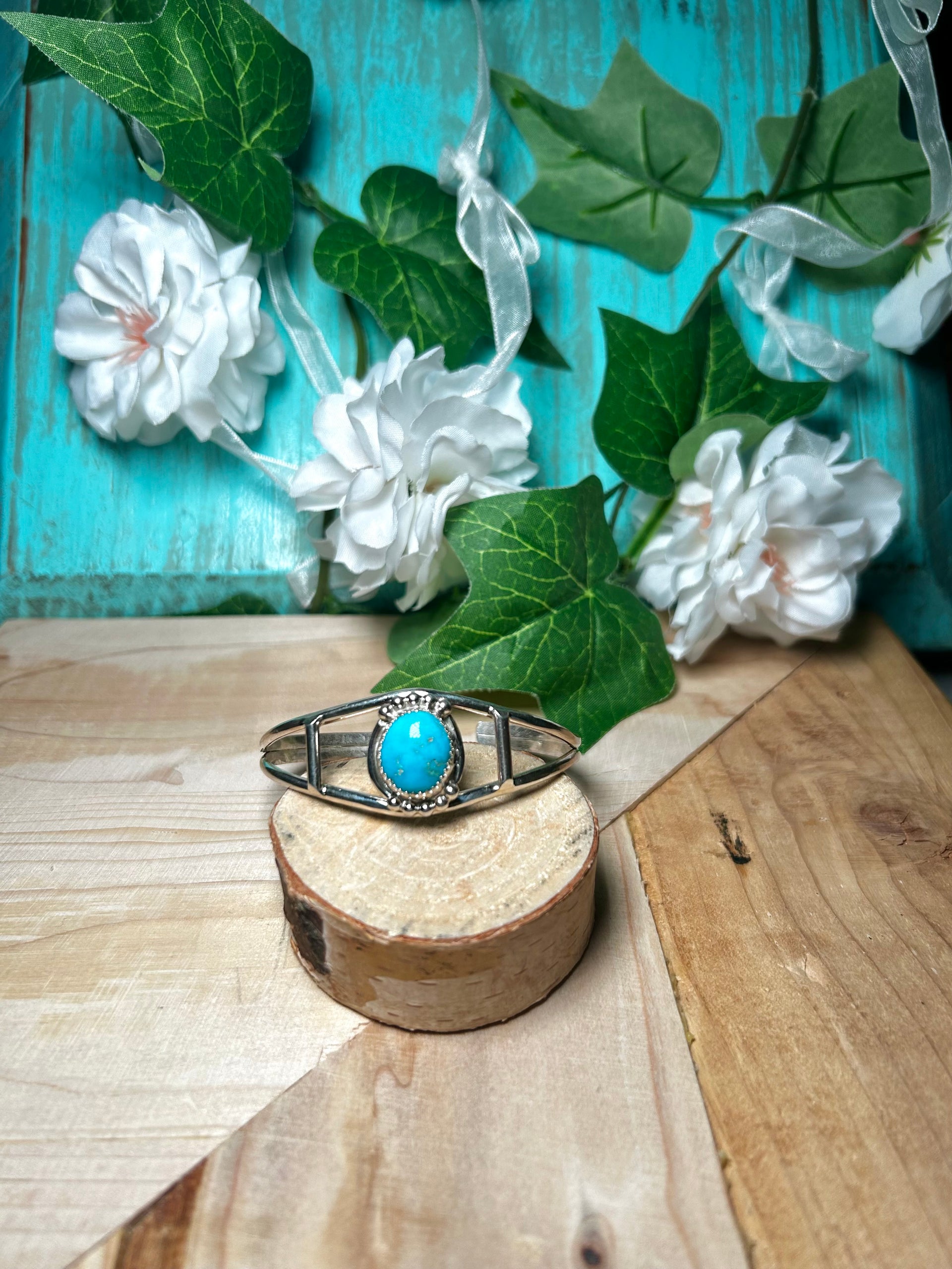Navajo Kingman Turquoise & Sterling Silver Cuff Bracelet