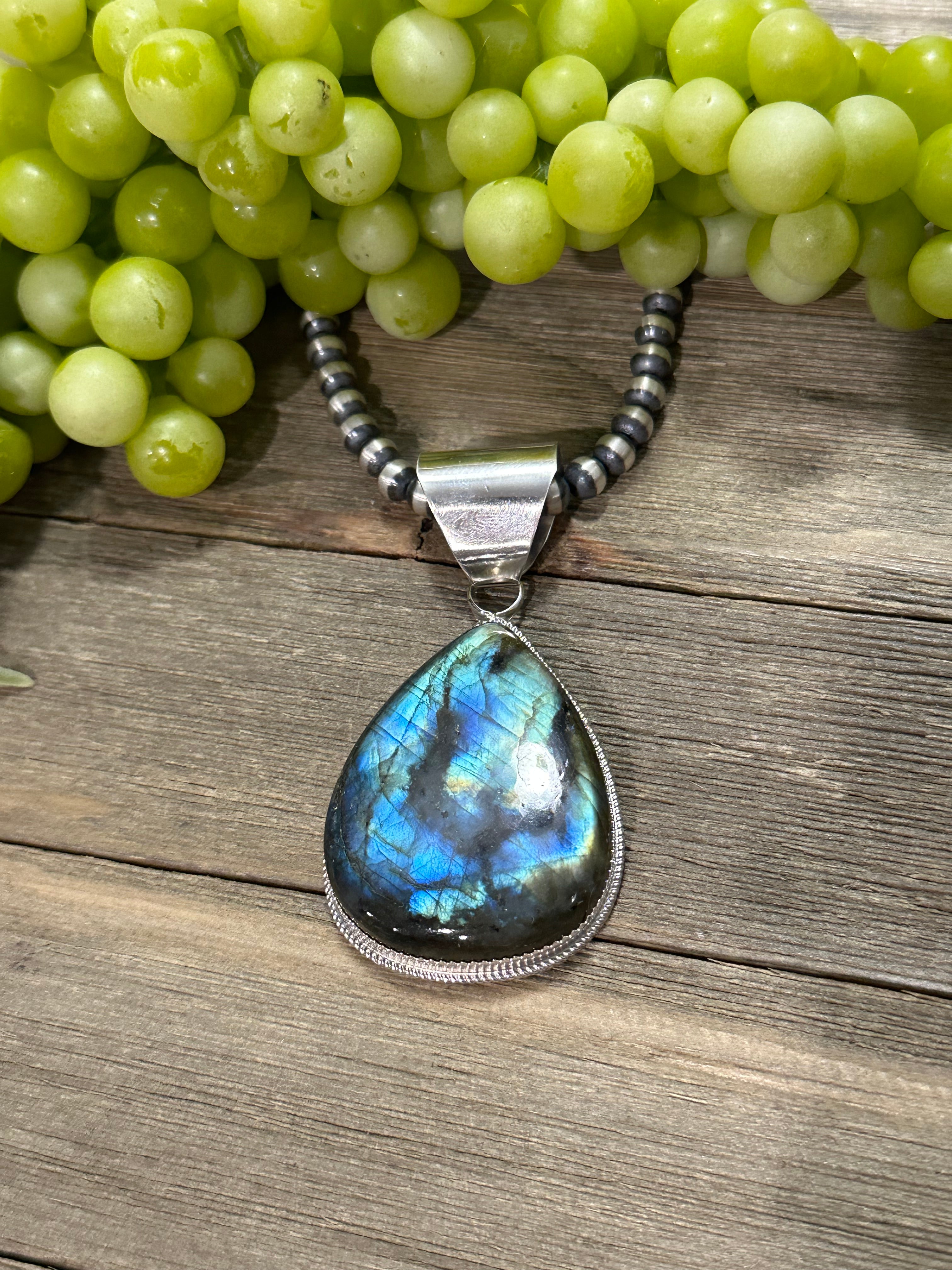 Reda Galvan Labradorite & Sterling Silver Pendant