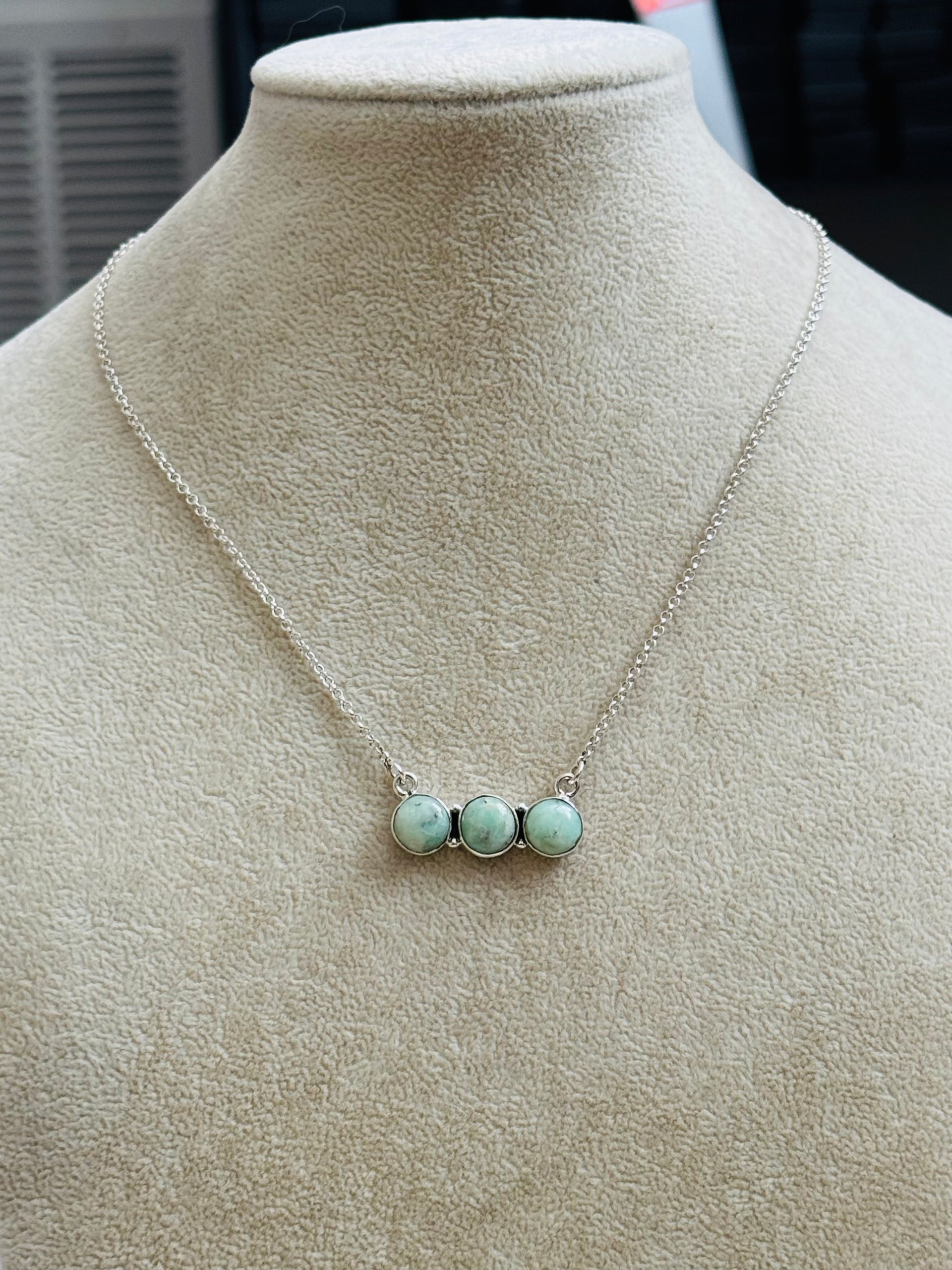 Southwest Handmade Paloma Variscite & Sterling Silver Necklace