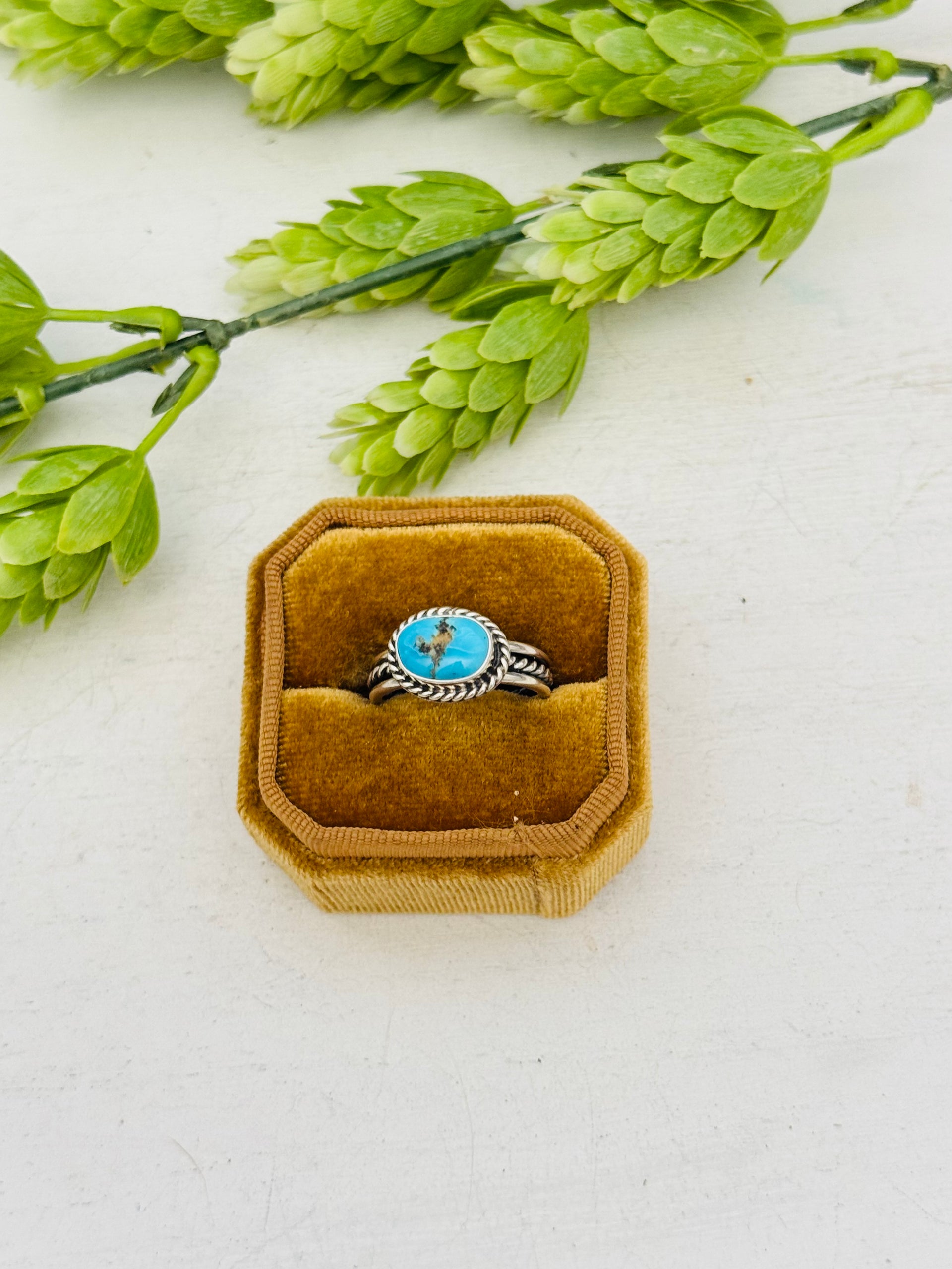 Navajo Made Kingman Turquoise & Sterling Silver Ring Size 7