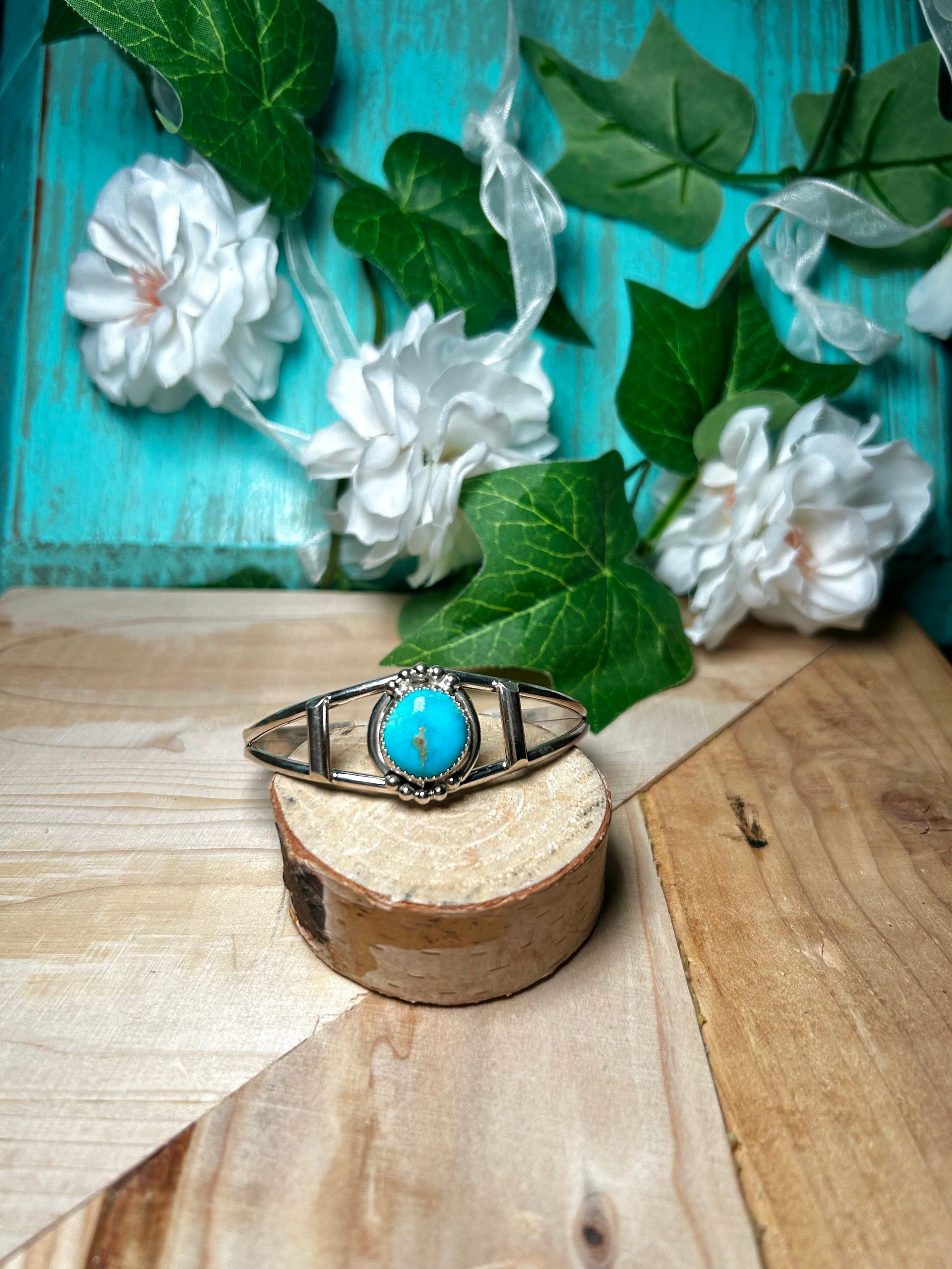 Navajo Kingman Turquoise & Sterling Silver Cuff Bracelet