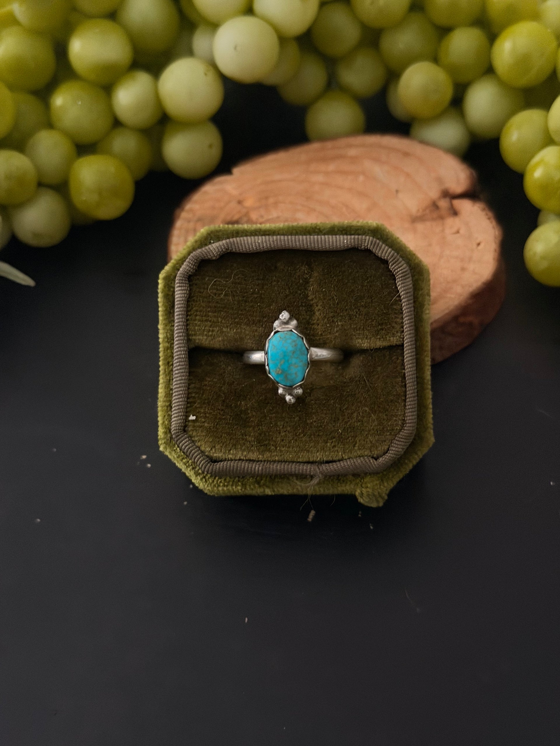 Navajo Made Kingman Turquoise & Sterling Silver Ring Size 5.5