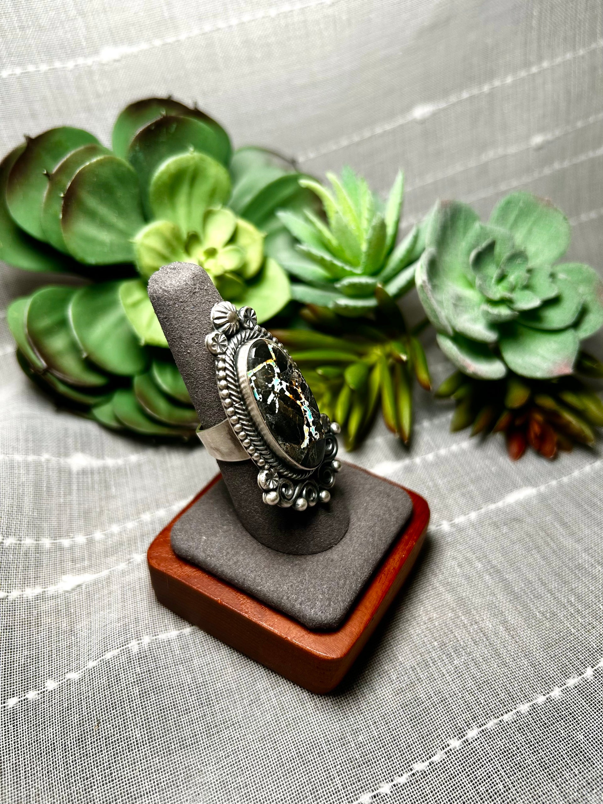 Navajo Made Black Jack Turquoise & Sterling Silver Ring Size 7.75