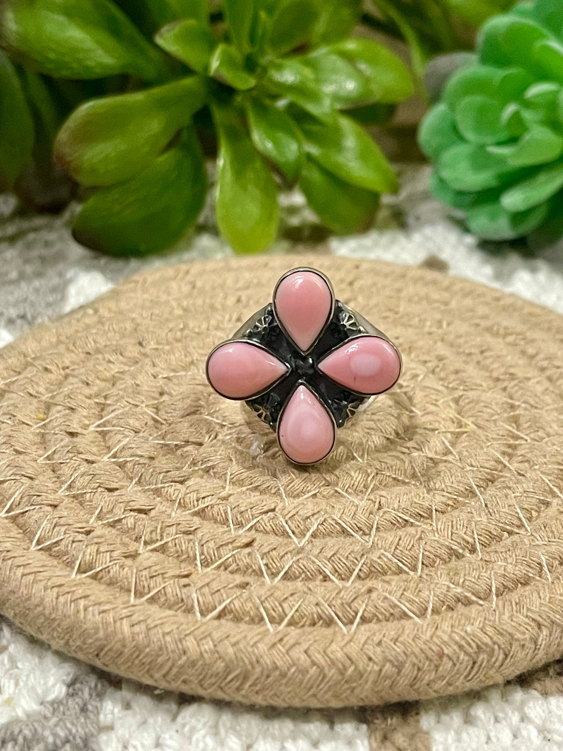 Southwest Handmade Pink Conch & Sterling Silver Size 10.5 Ring