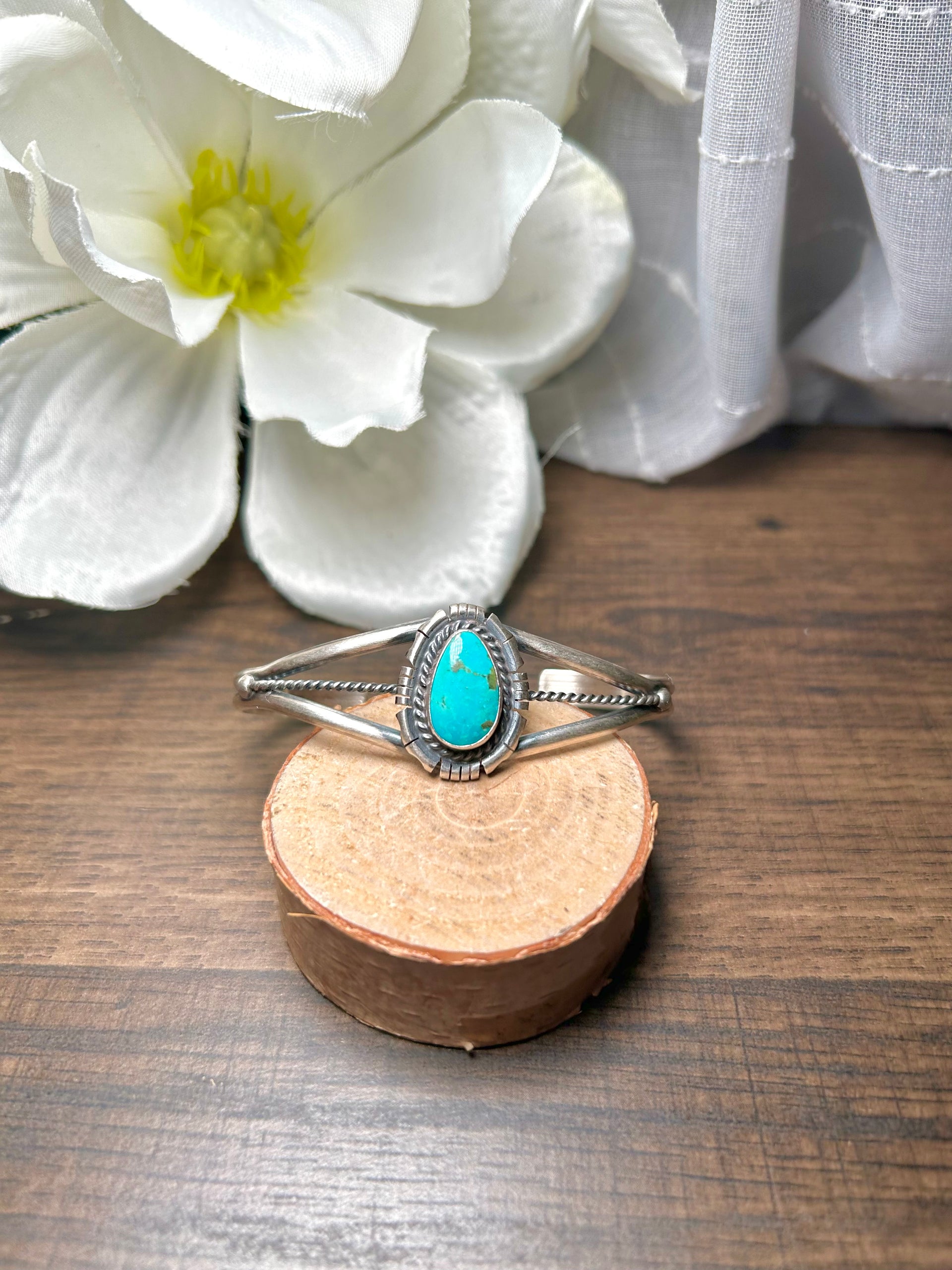 Navajo Made Kingman Turquoise & Sterling Silver Cuff Bracelet