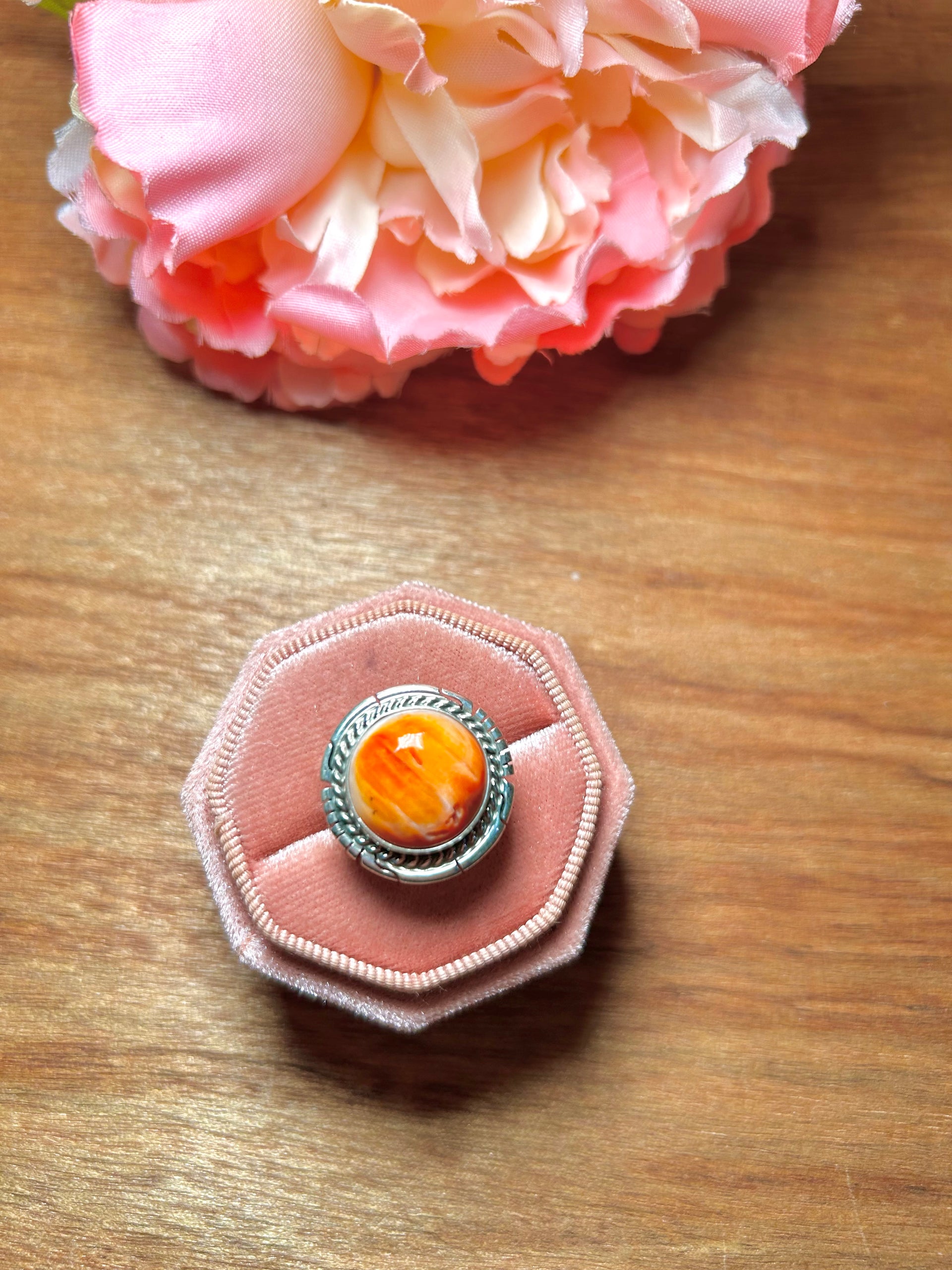 Dane Skeets Spiny Oyster & Sterling Silver Ring Size 6.75