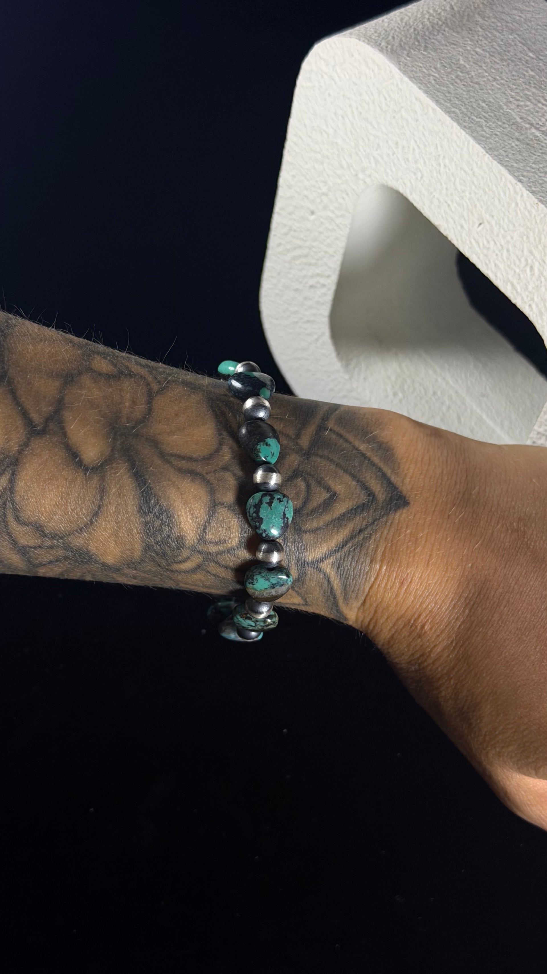 Navajo Strung Hubei Turquoise & Sterling Silver Machine Made Pearl Stretch Bracelet