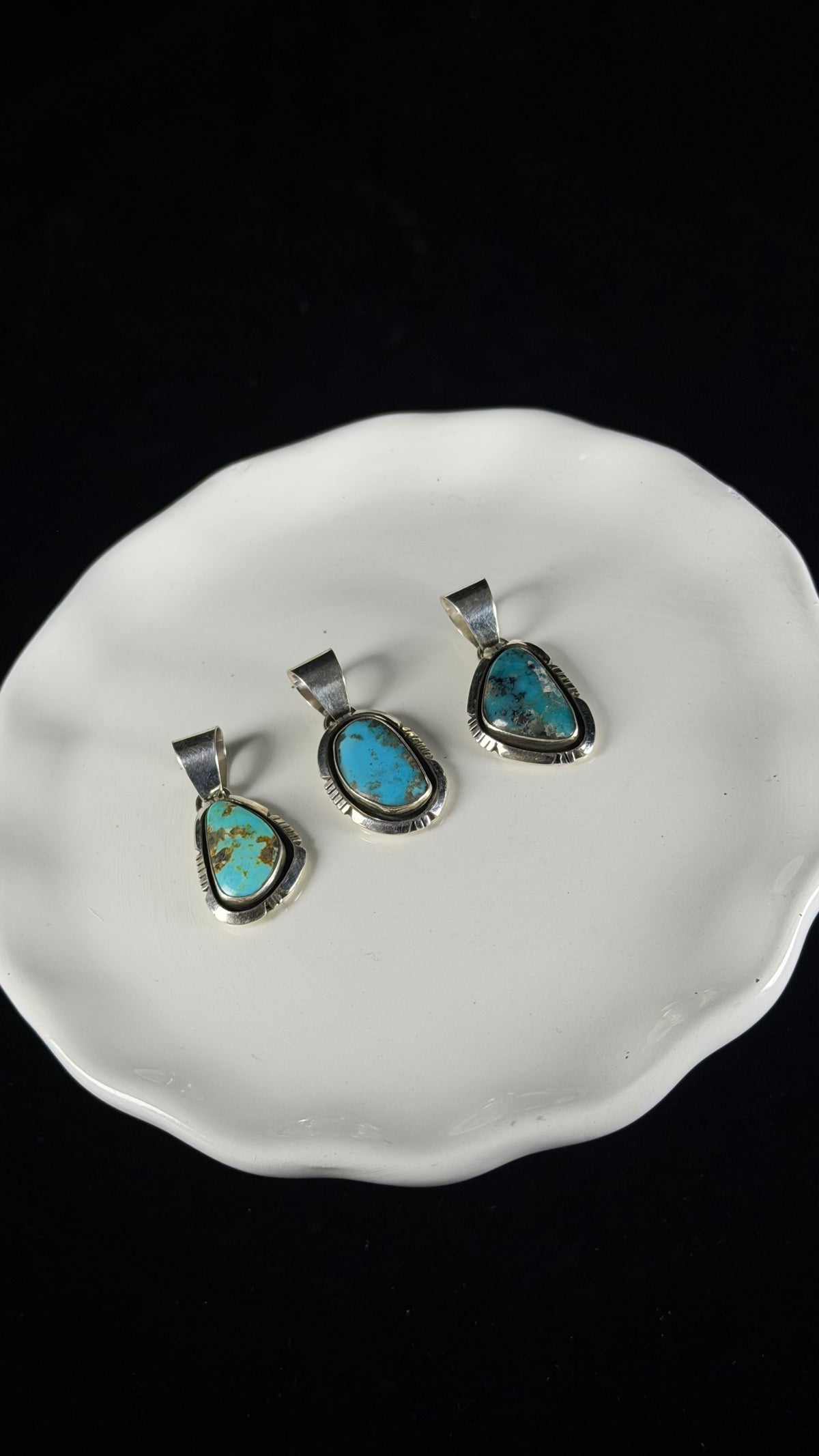 Navajo Made Kingman Turquoise & Sterling Silver Pendant